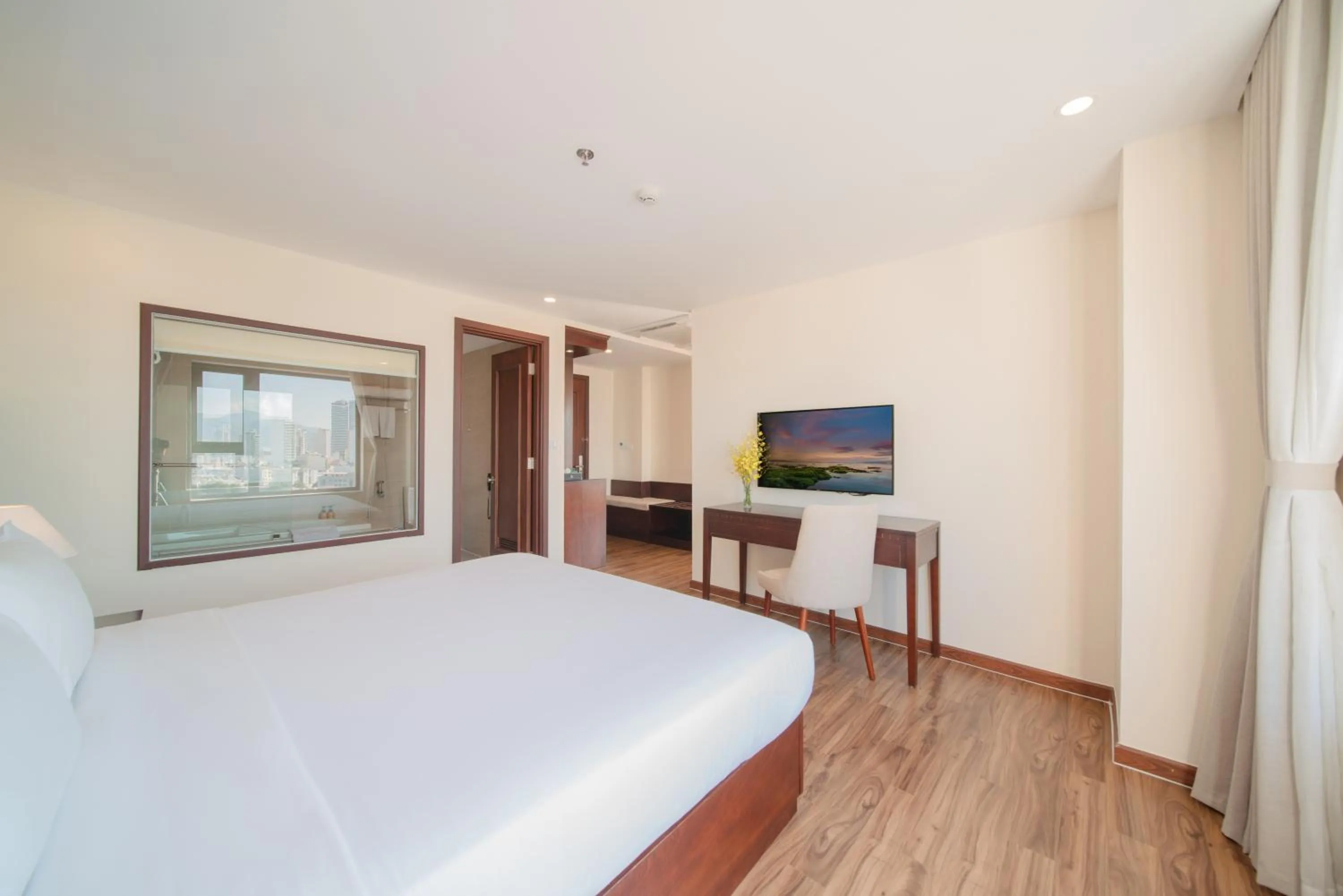 TV and multimedia, Bed in Florida Hotel