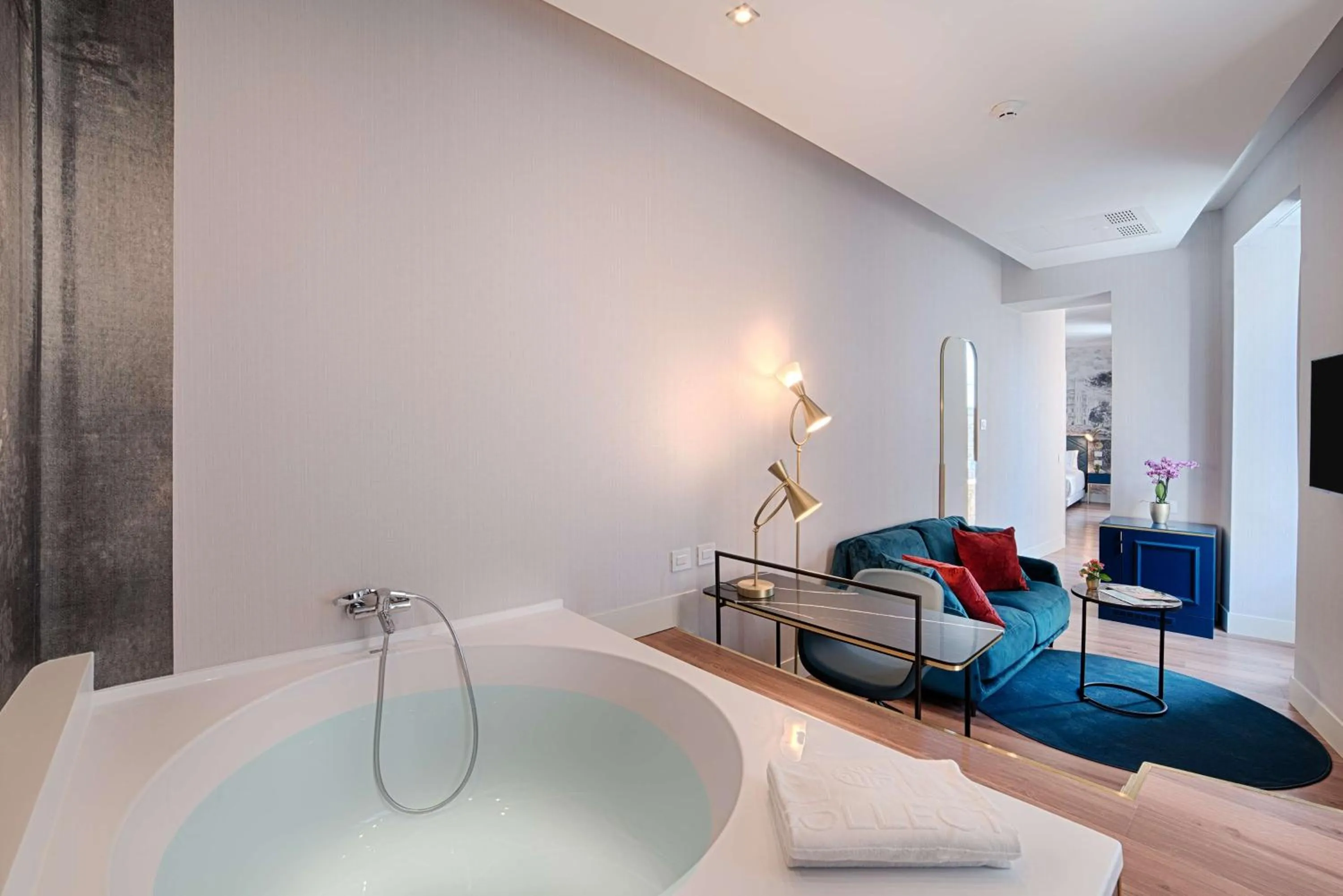 Bathroom in NH Collection Roma Fori Imperiali