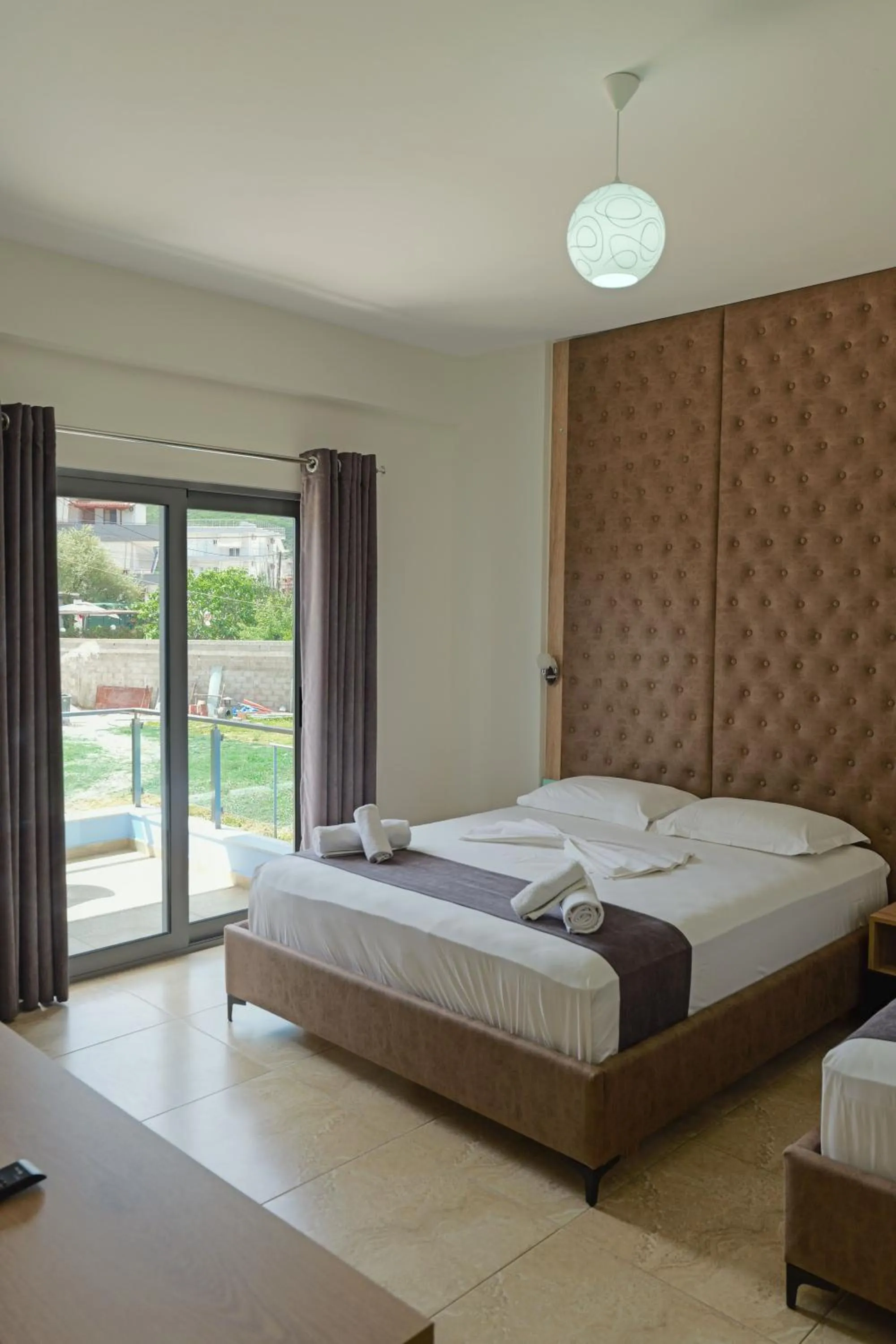 Photo of the whole room, Bed in Hotel Esmerald Ksamil