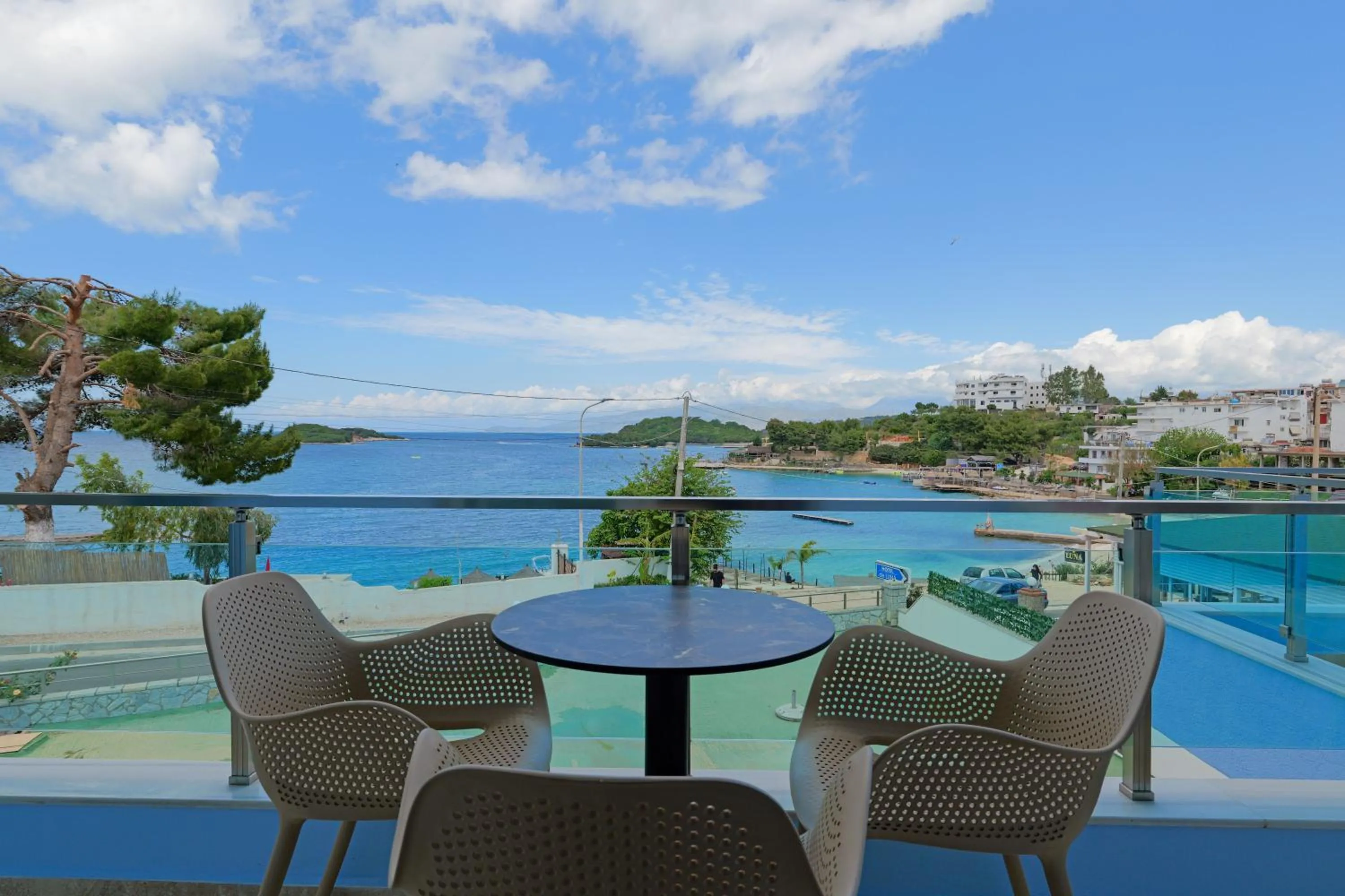 Balcony/Terrace in Hotel Esmerald Ksamil