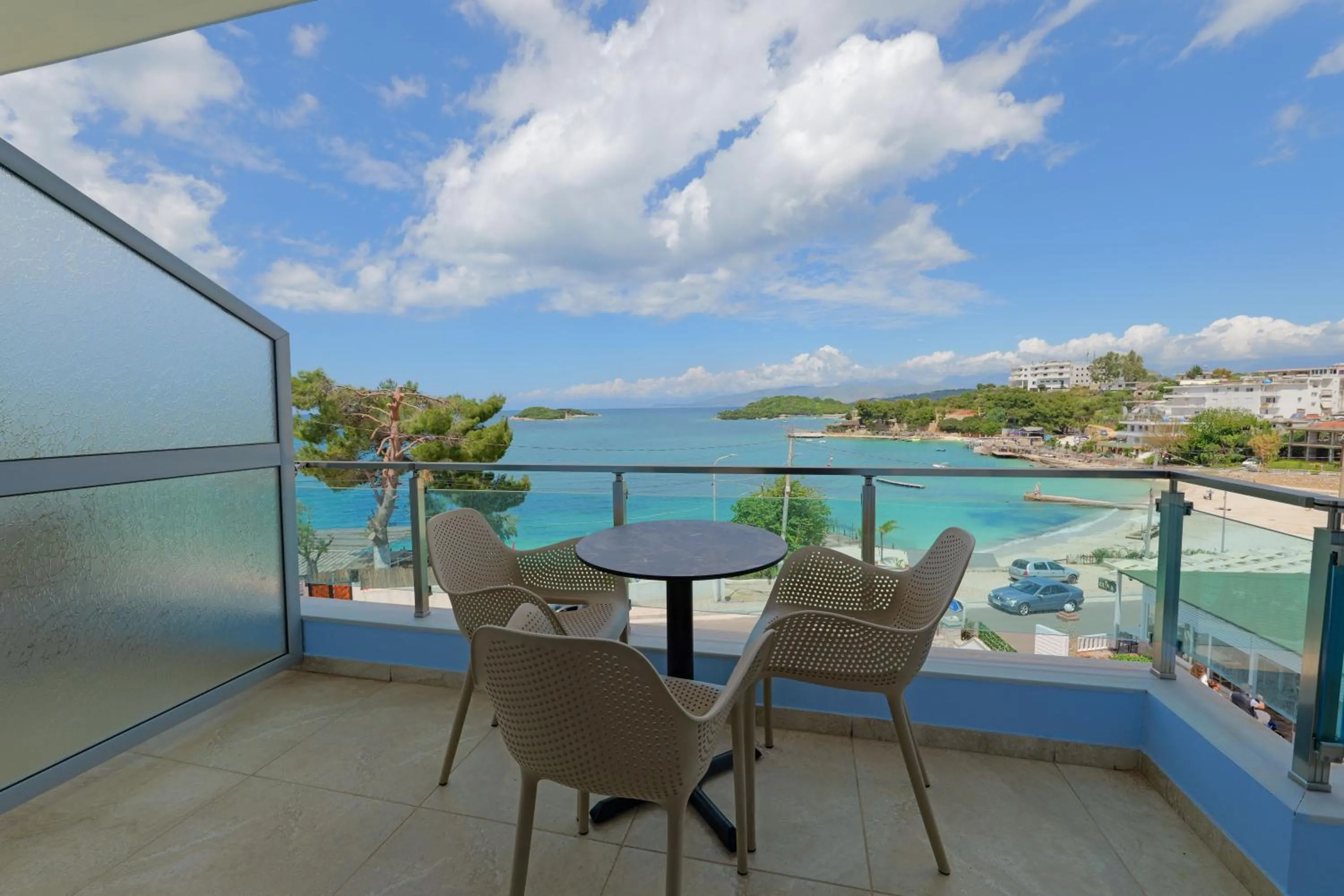 Balcony/Terrace in Hotel Esmerald Ksamil