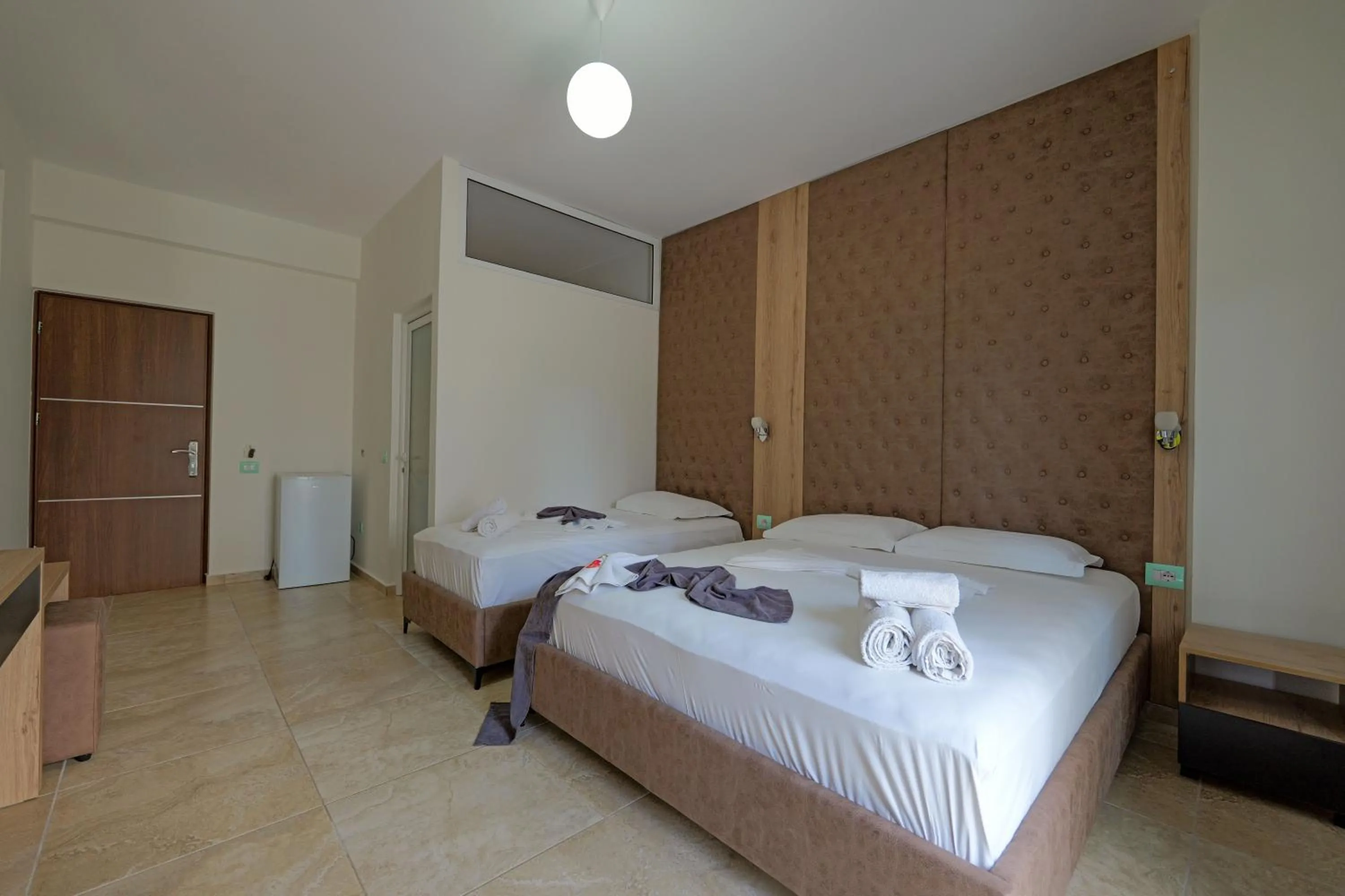 Photo of the whole room, Bed in Hotel Esmerald Ksamil