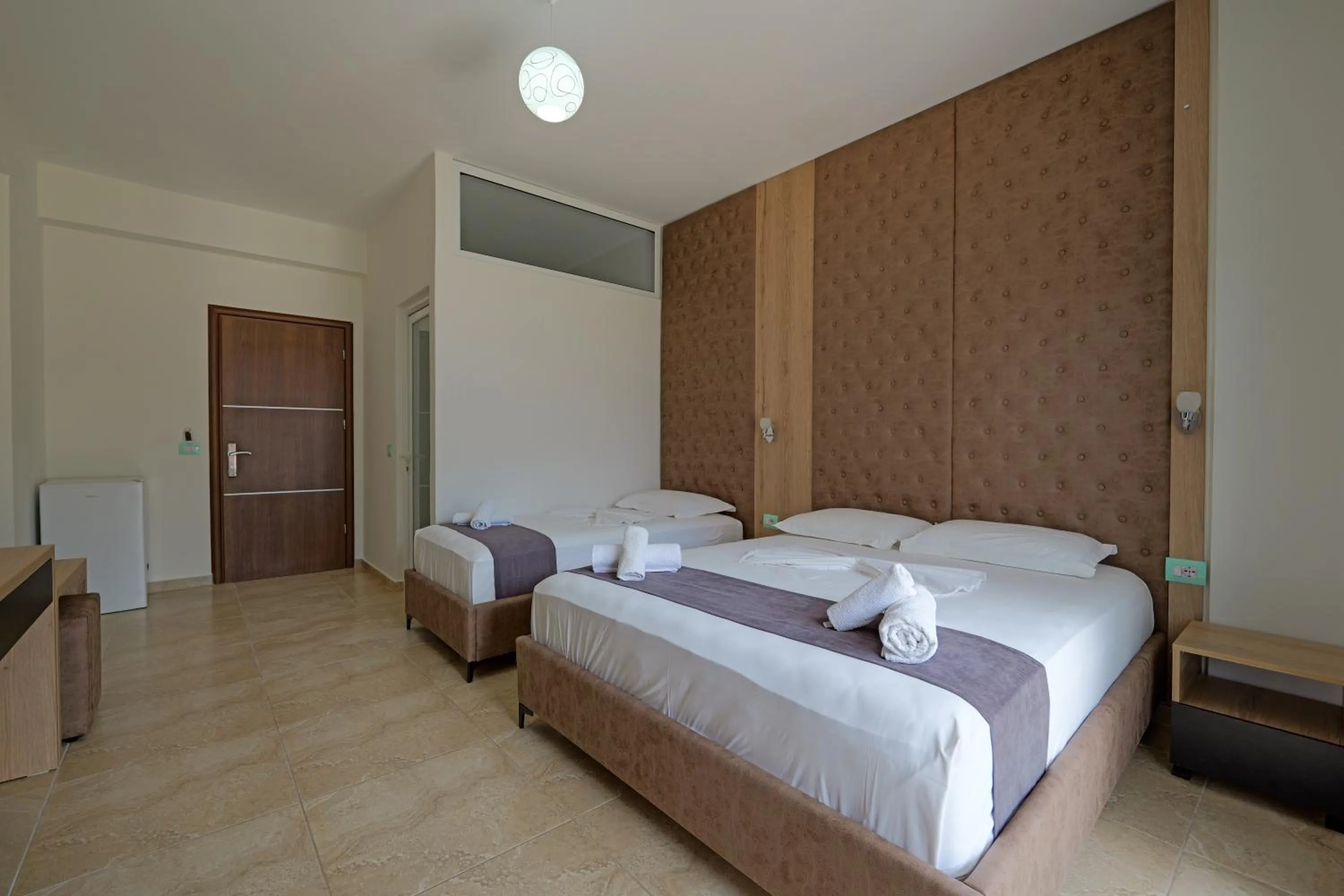 Photo of the whole room, Bed in Hotel Esmerald Ksamil