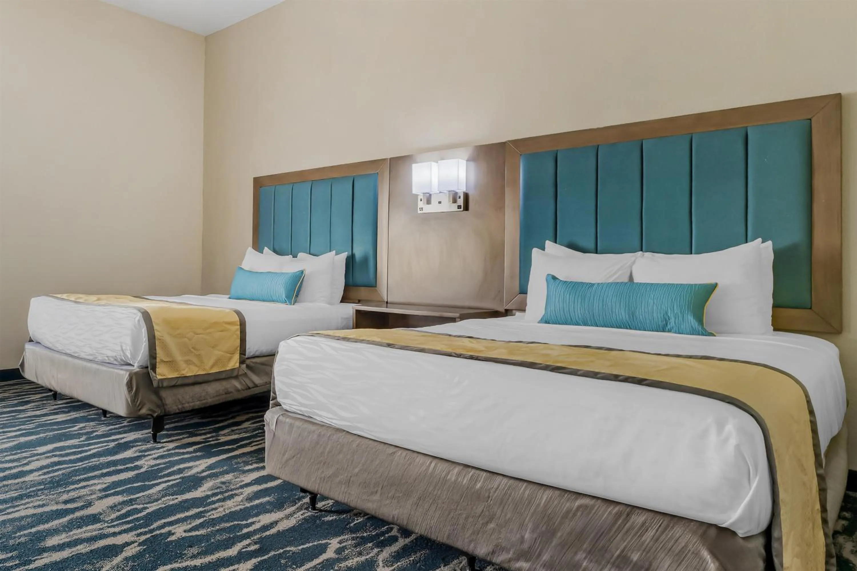 Bedroom, Bed in Executive Residency by Best Western Corpus Christi