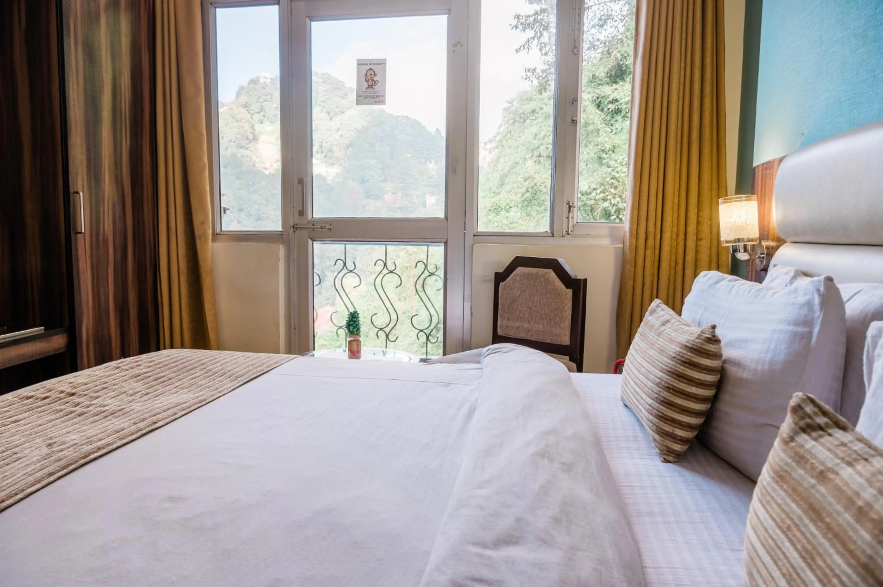 Bed in Hotel Shiva Continental