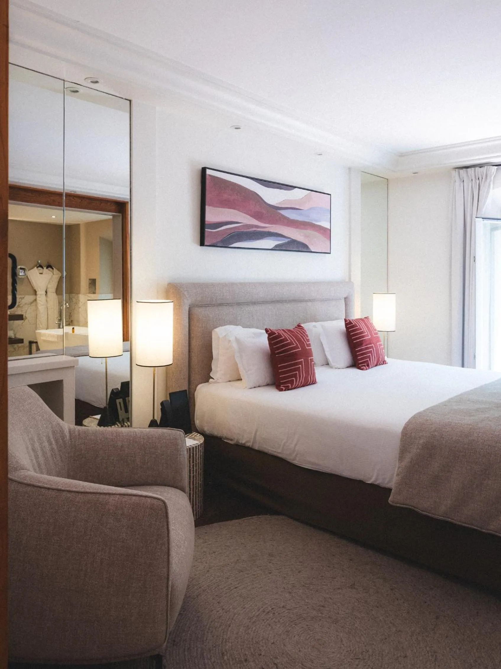 Bedroom, Bed in Hôtel La Mandarine