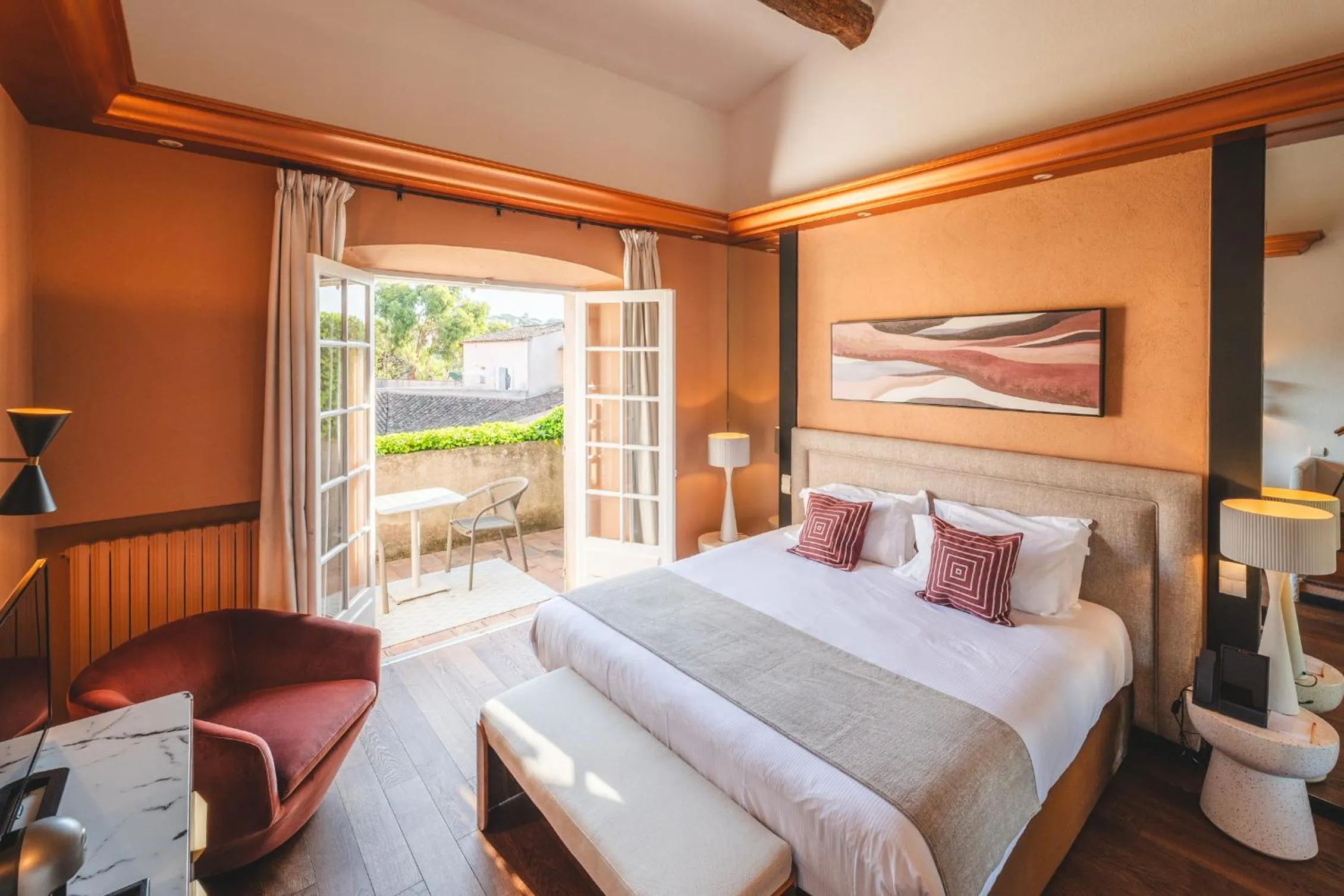 Bedroom, Bed in Hôtel La Mandarine