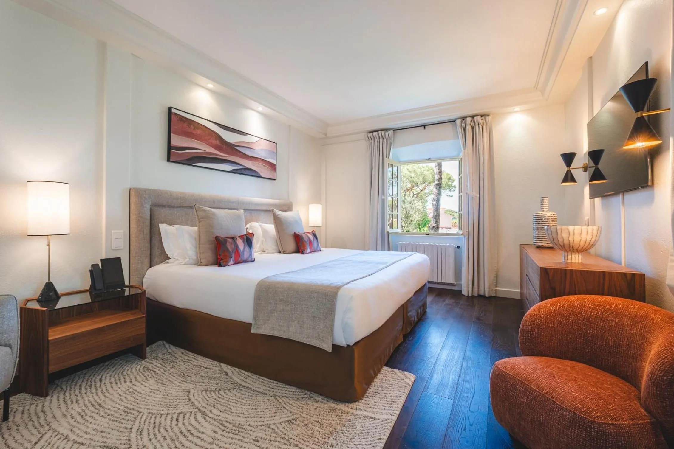 Bedroom, Bed in Hôtel La Mandarine