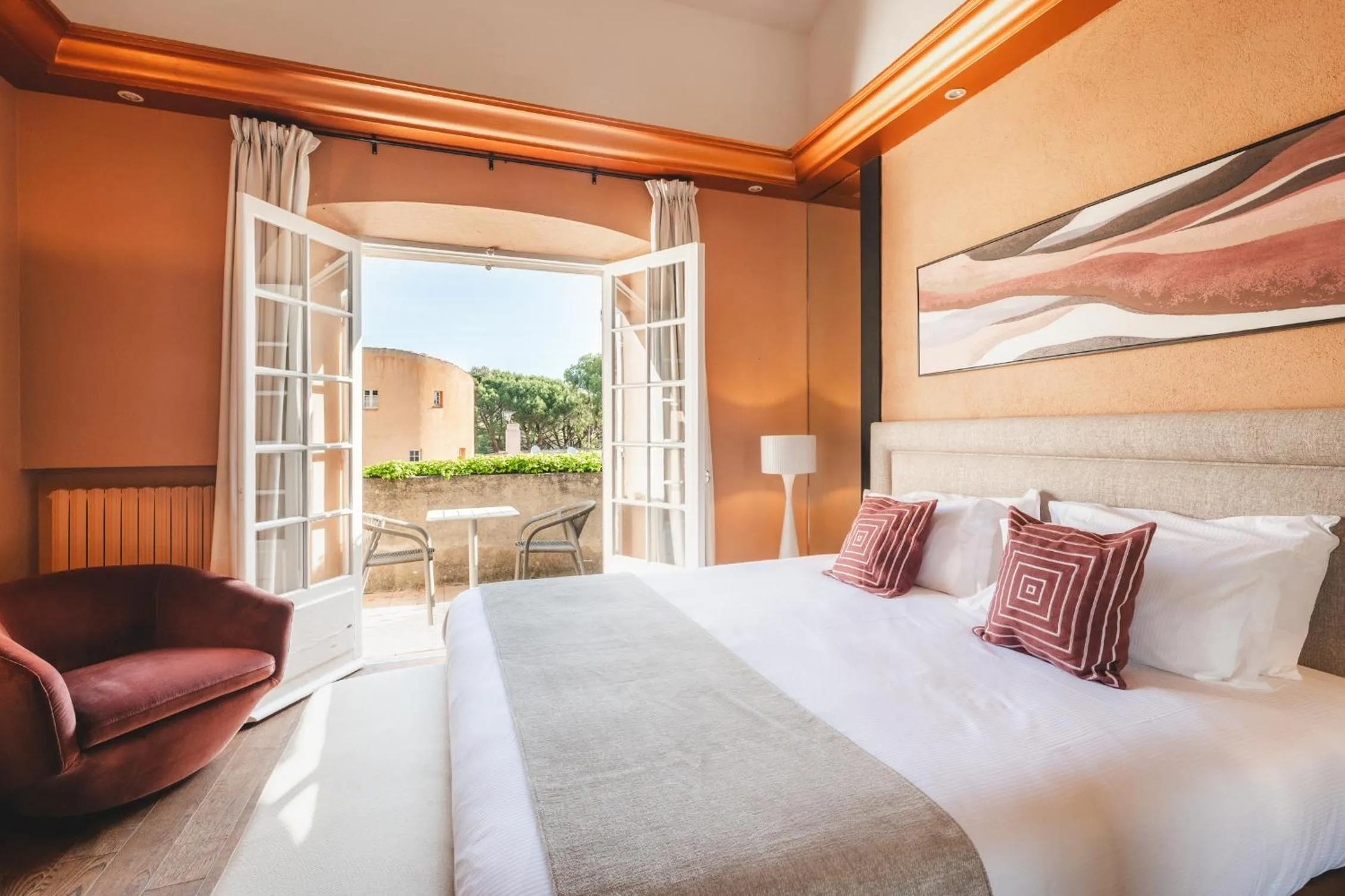 Bedroom, Bed in Hôtel La Mandarine