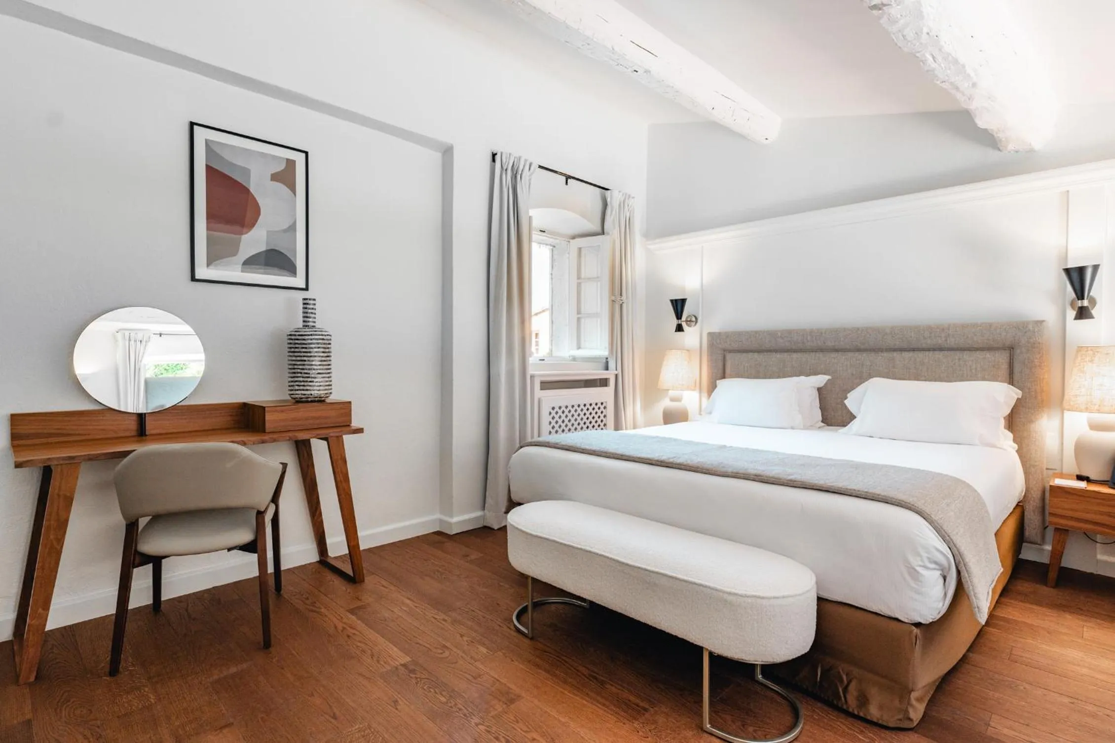 Bedroom, Bed in Hôtel La Mandarine