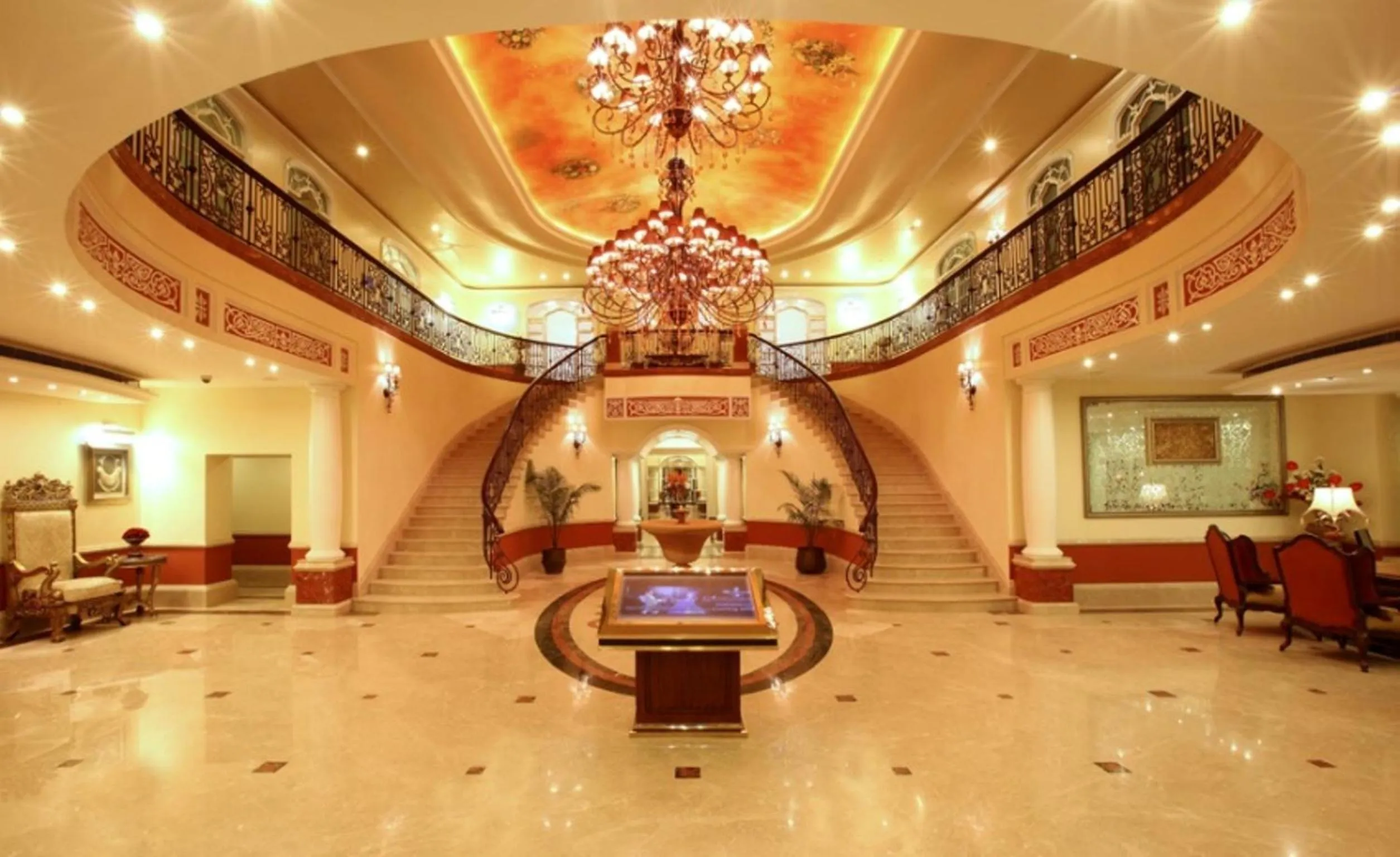 Lobby or reception in Tuli Imperial