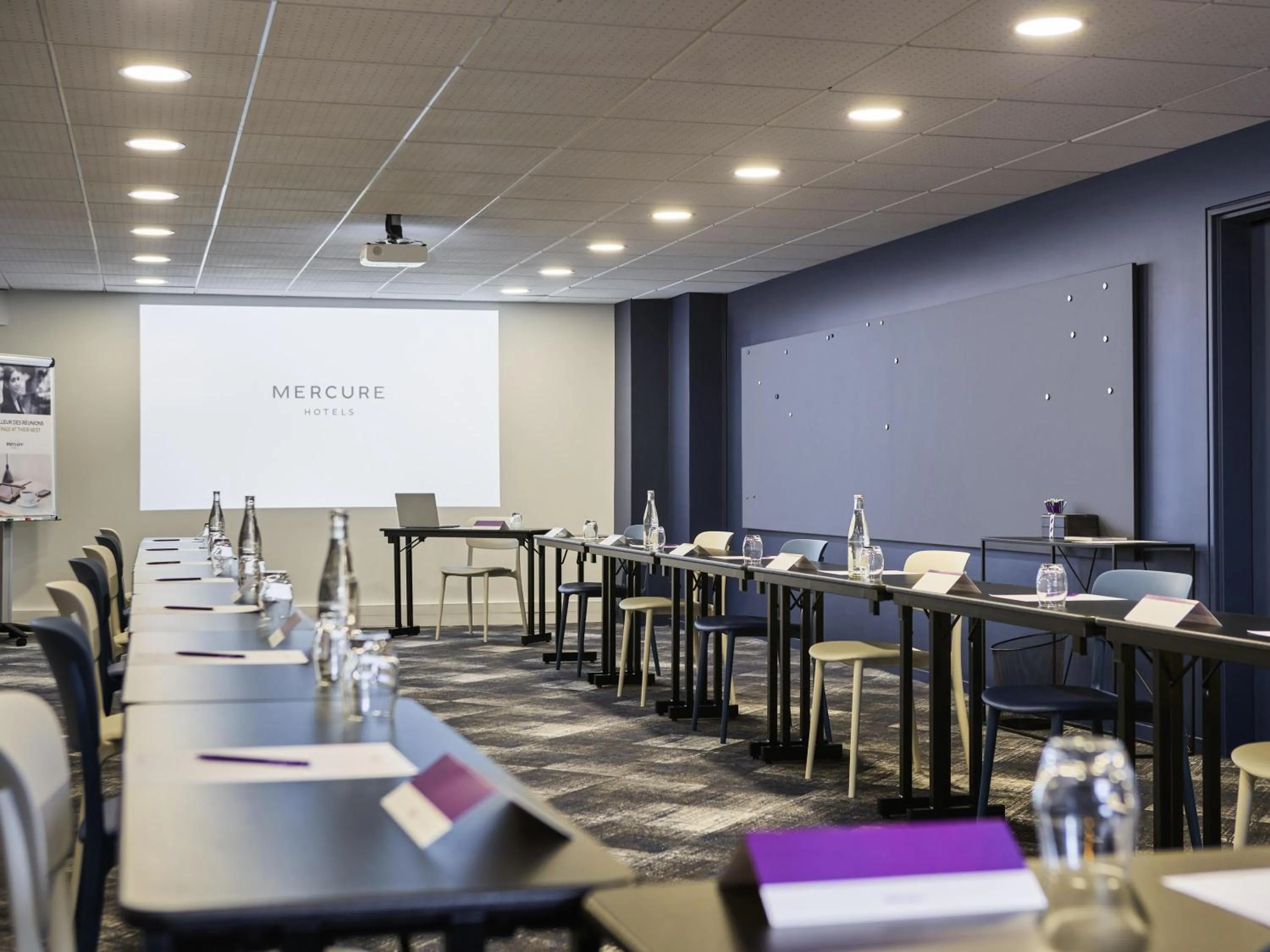 Meeting/conference room in Mercure Paris Montparnasse Pasteur
