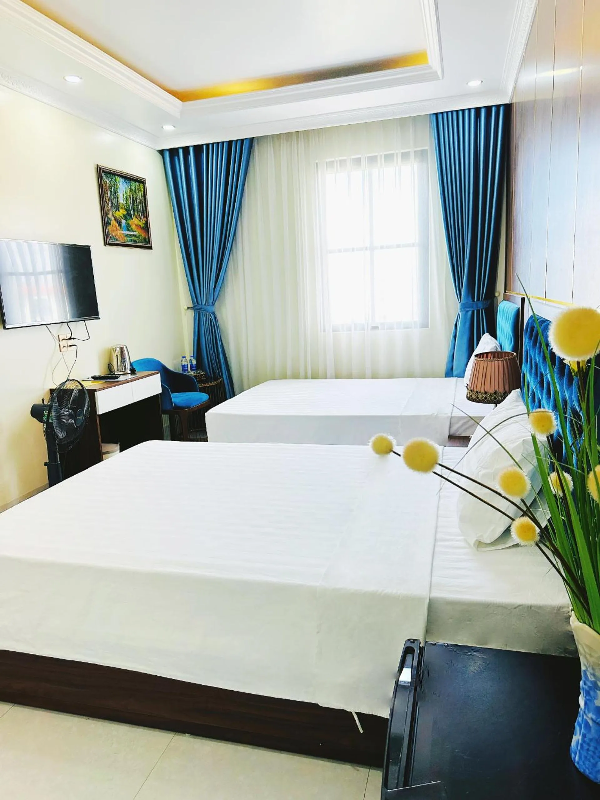 Bedroom, Bed in May House Hotel