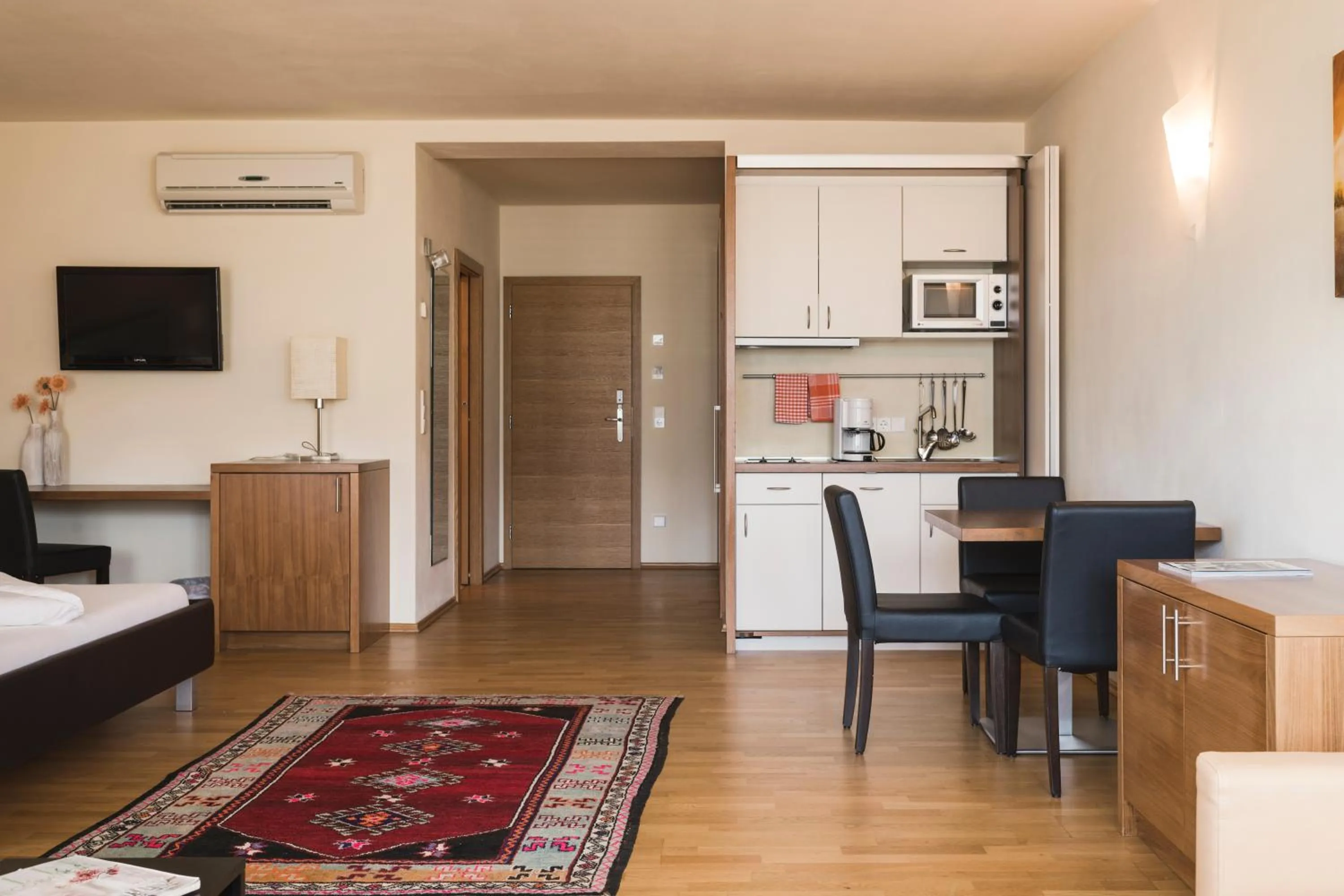 Kitchen or kitchenette in Hotel Residence Pernhof