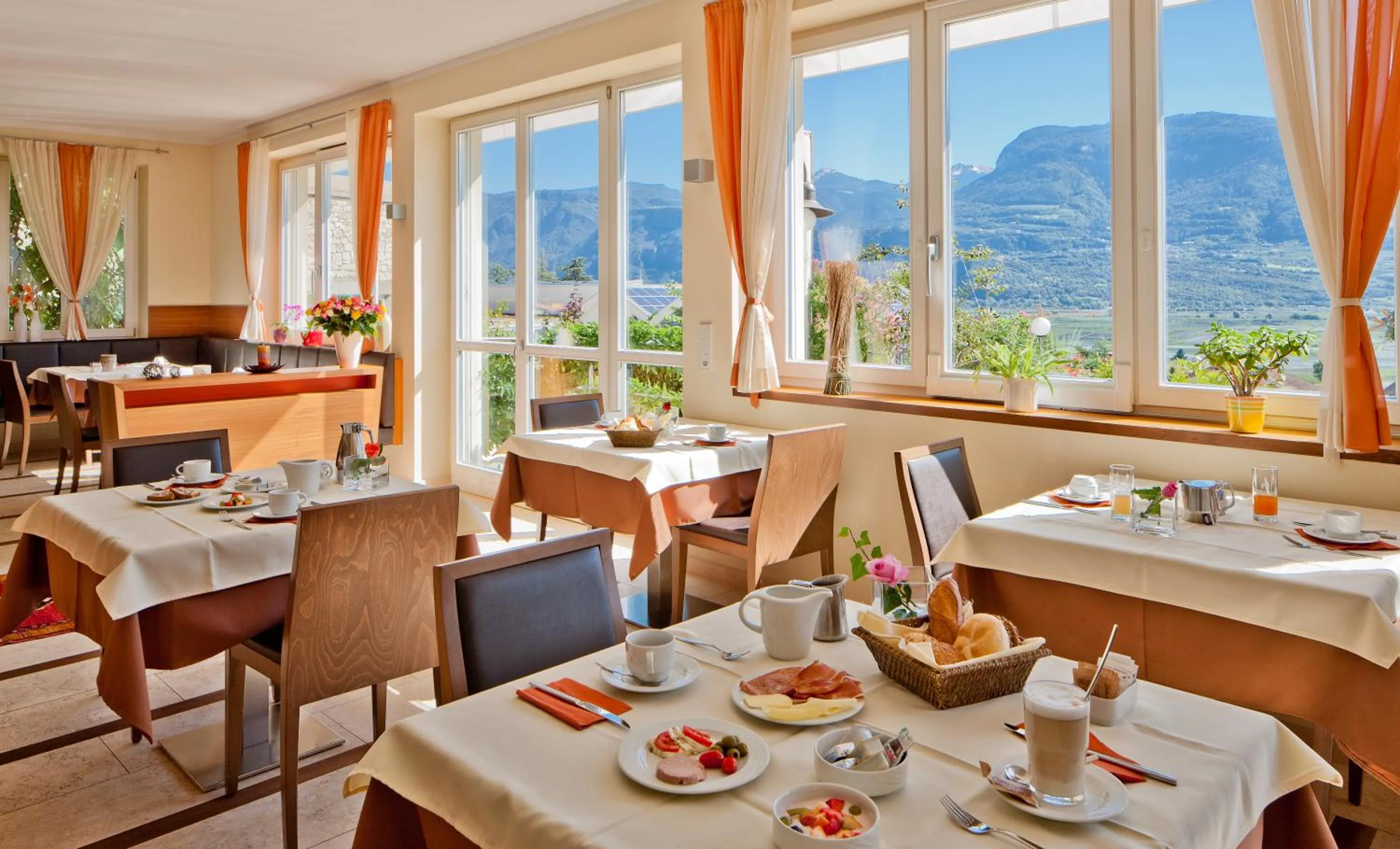 Restaurant/places to eat in Hotel Residence Pernhof