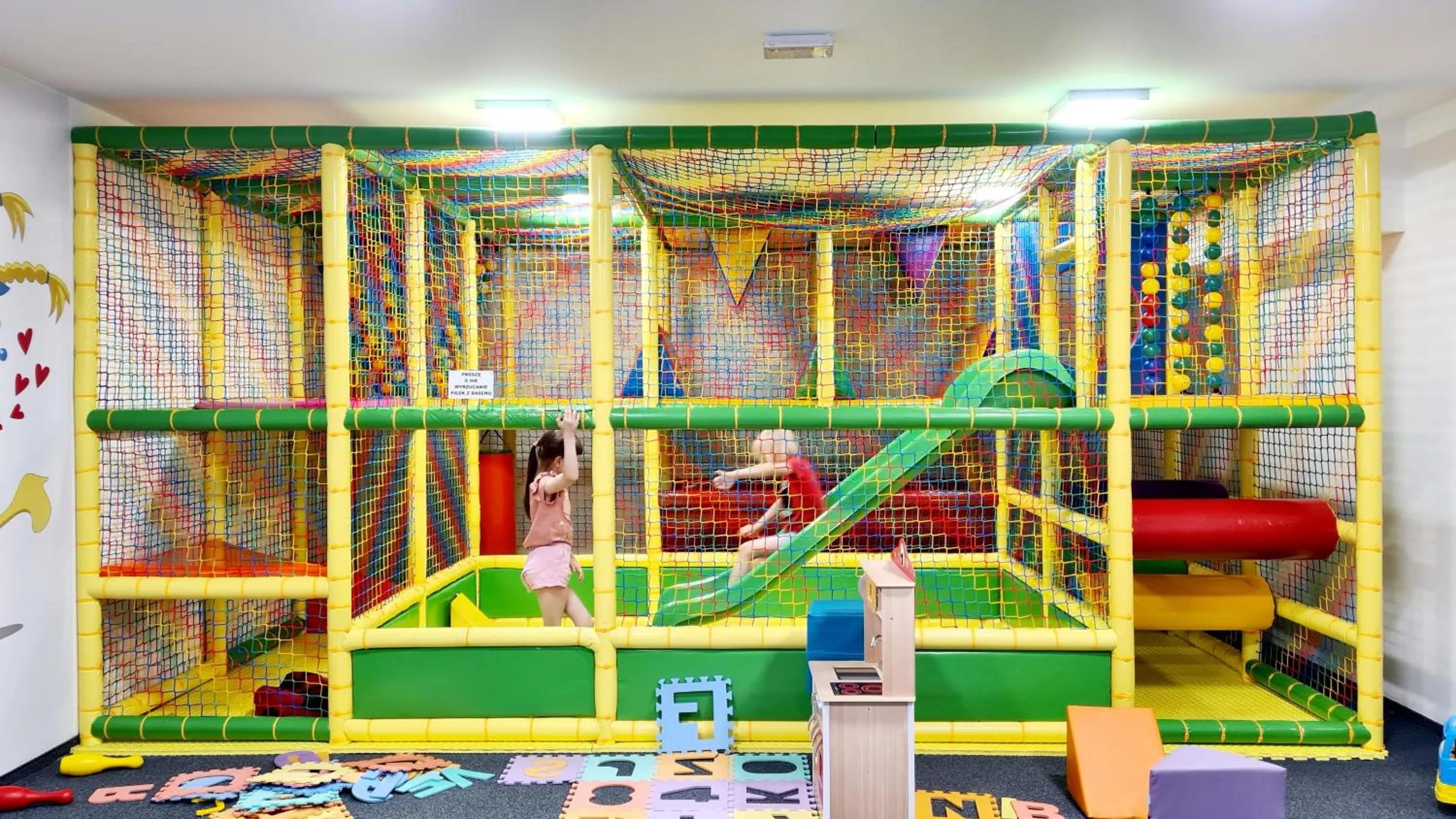 Children play ground in Green Apartments