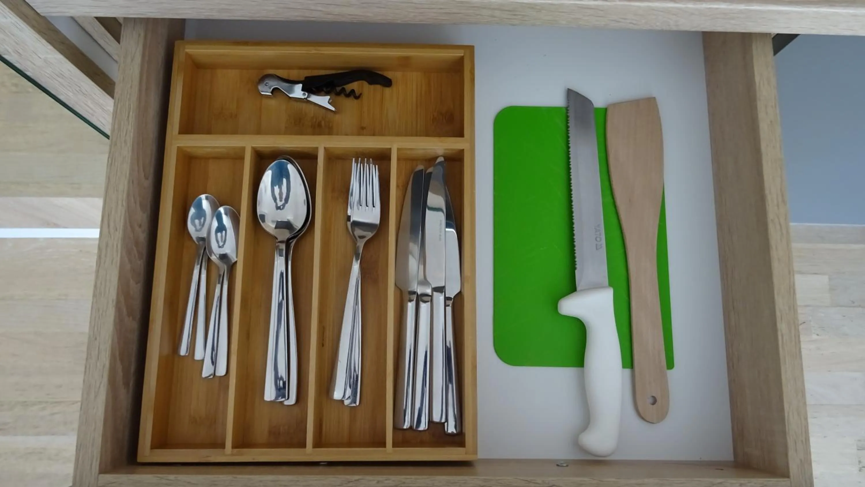 Coffee/tea facilities in Green Apartments