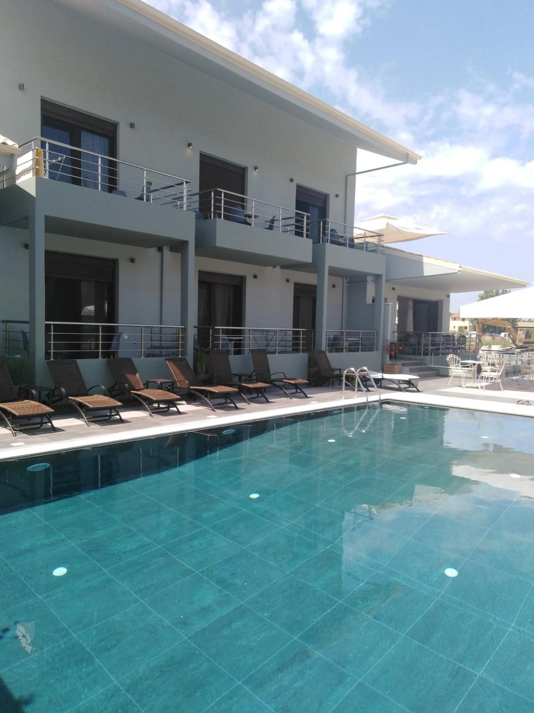 Swimming pool in Sunset