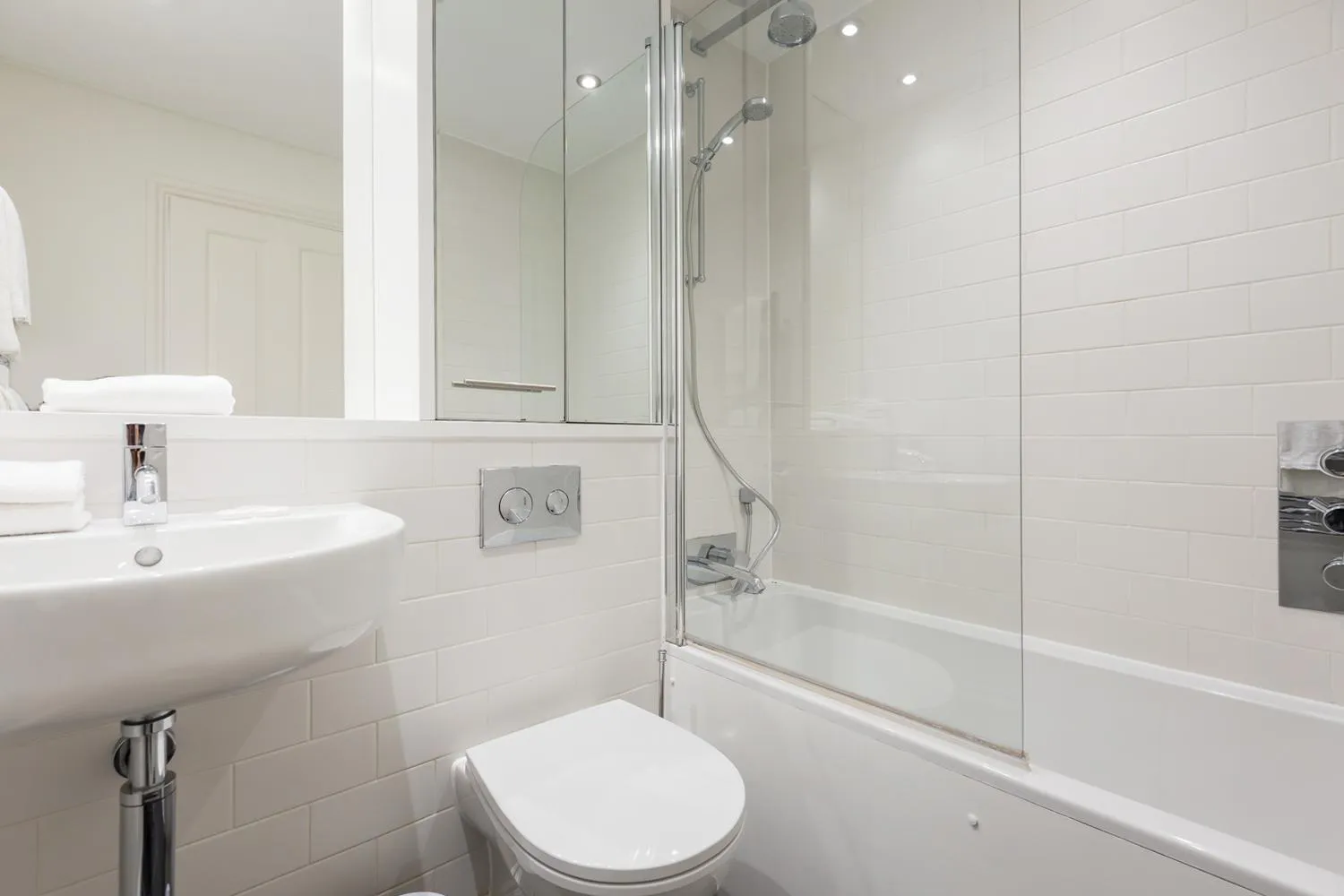 Shower in Prime Apartments in Covent Garden
