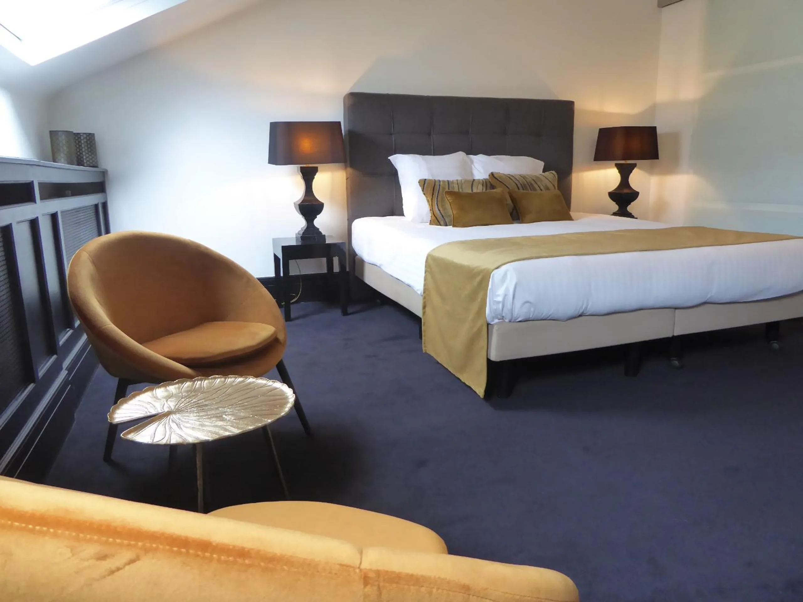 Bedroom, Bed in B in Antwerp