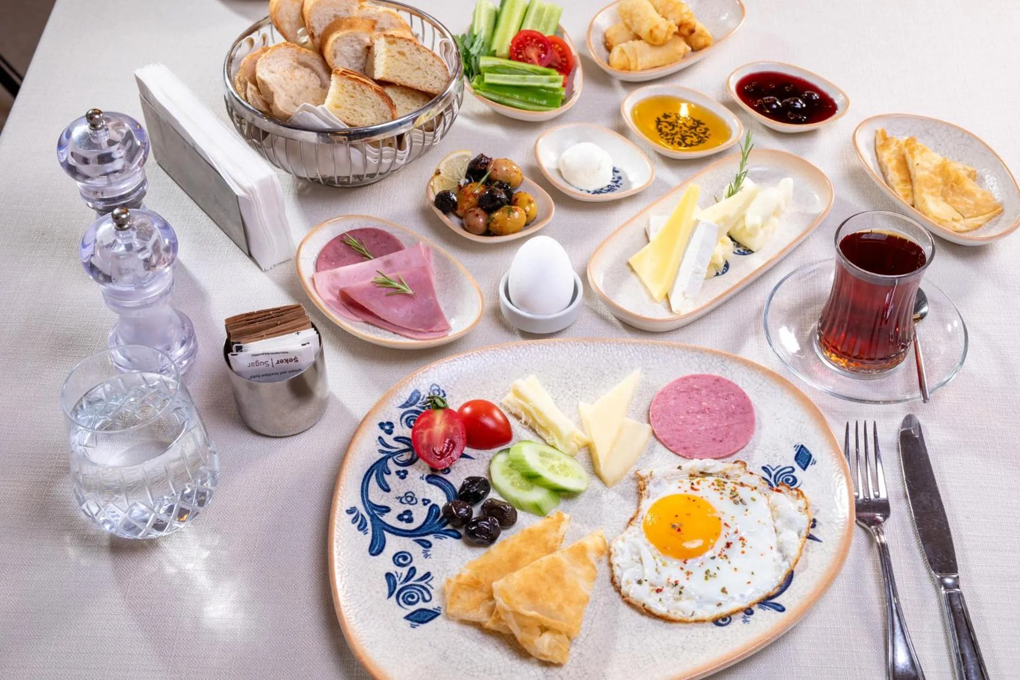 Food and drinks in MFB Tarabya Hotel