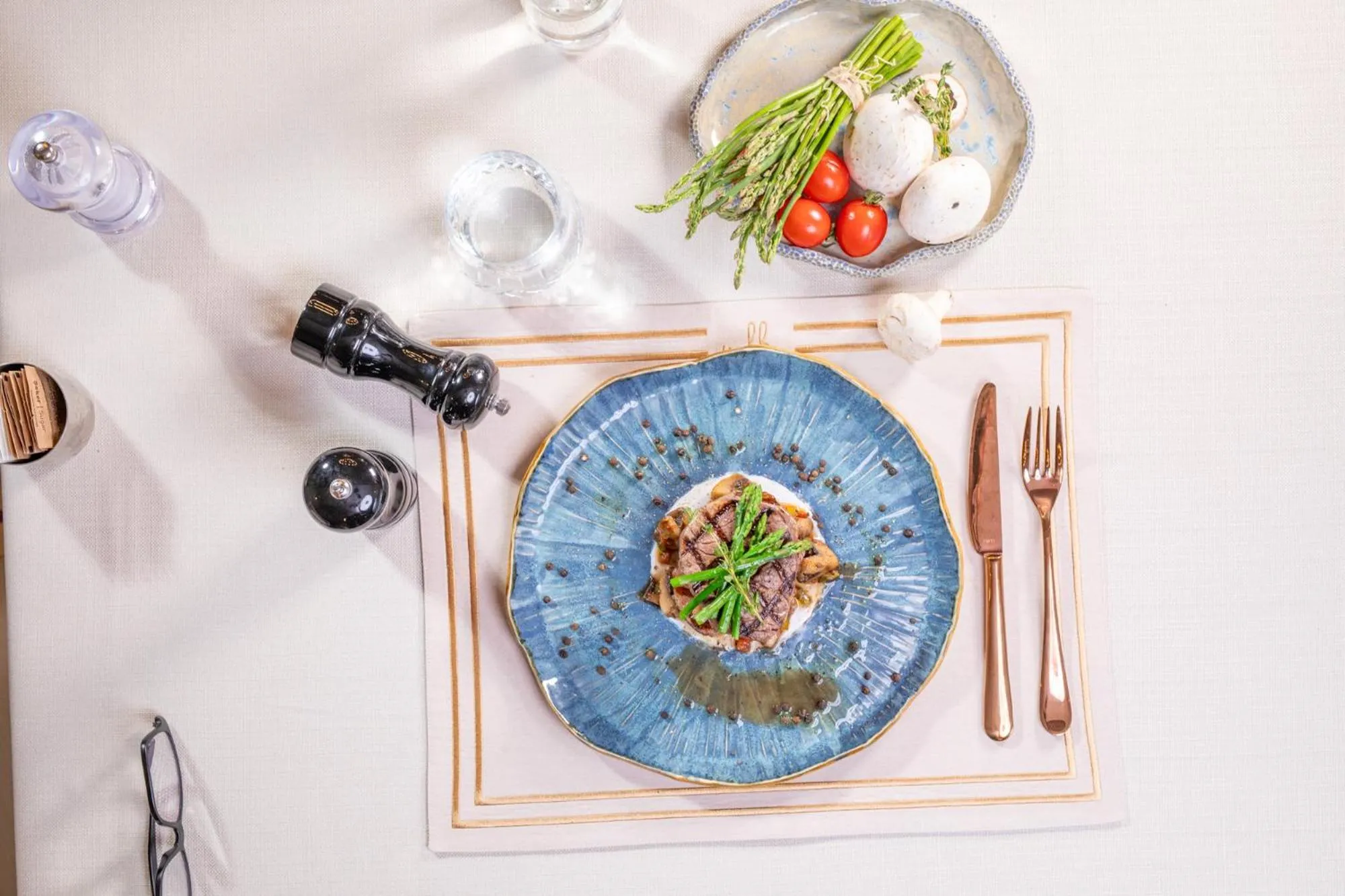 Food and drinks in MFB Tarabya Hotel