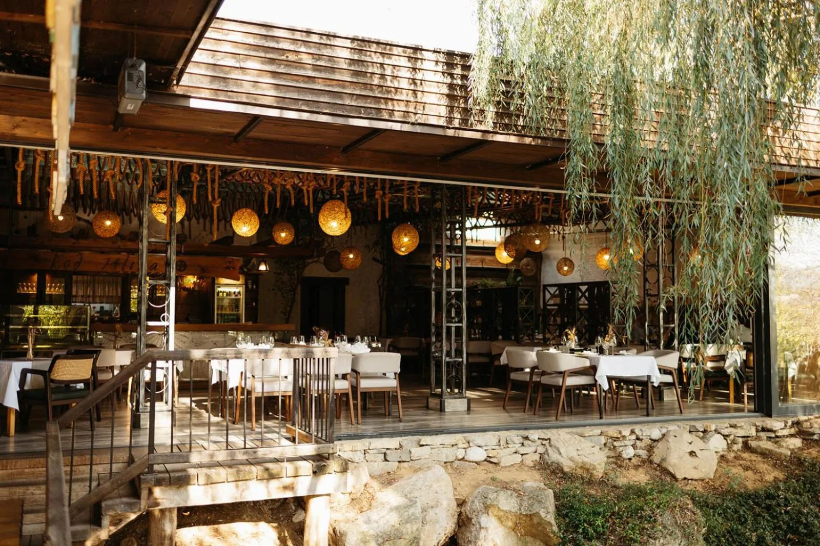 Restaurant/places to eat in Etno Village Cardaci