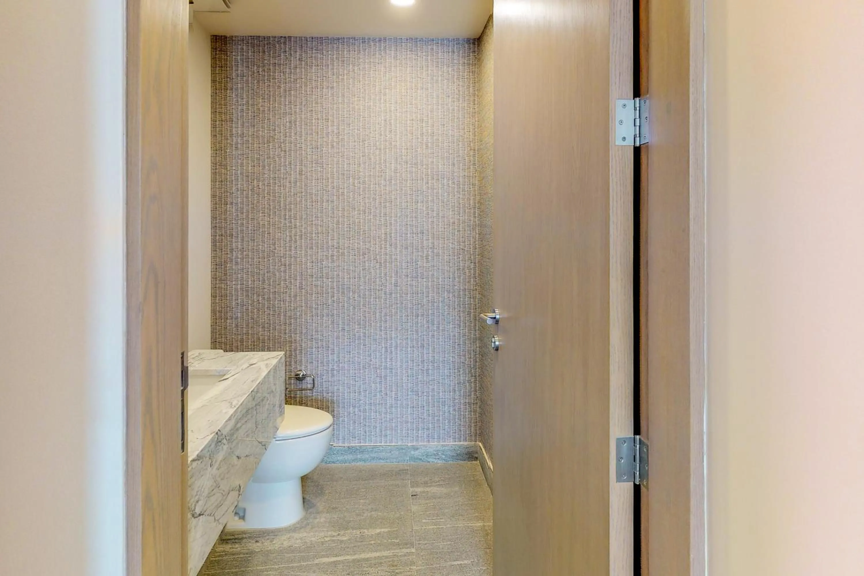 Riva Puerto Cancun # 207, Halibut