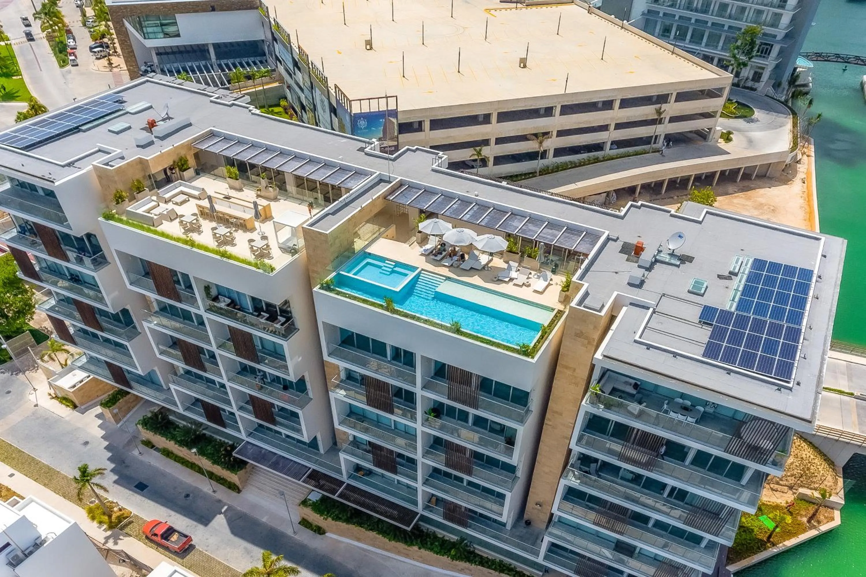 Riva Puerto Cancun # 207, Halibut