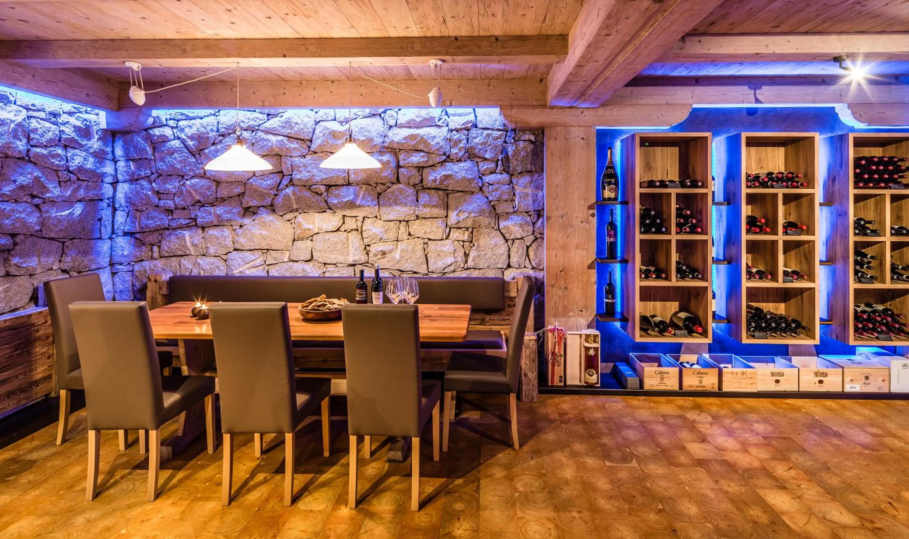 Restaurant/places to eat in Klein Fein Hotel Anderlahn