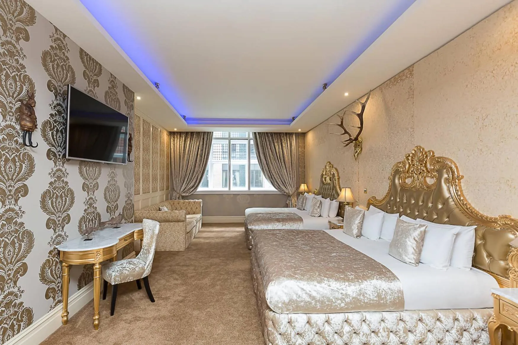 Bed in The Dixie Dean Hotel