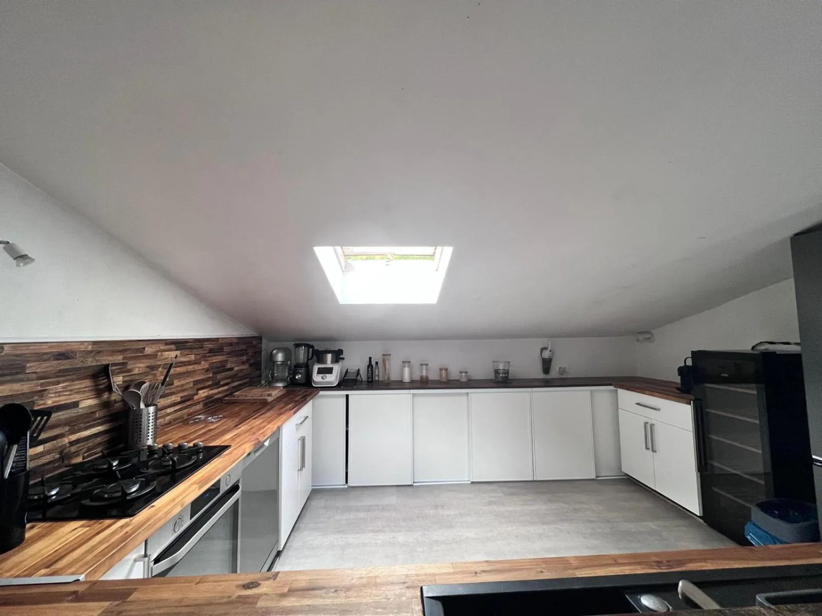 kitchen in L'oasis-LES ISSAMBRES