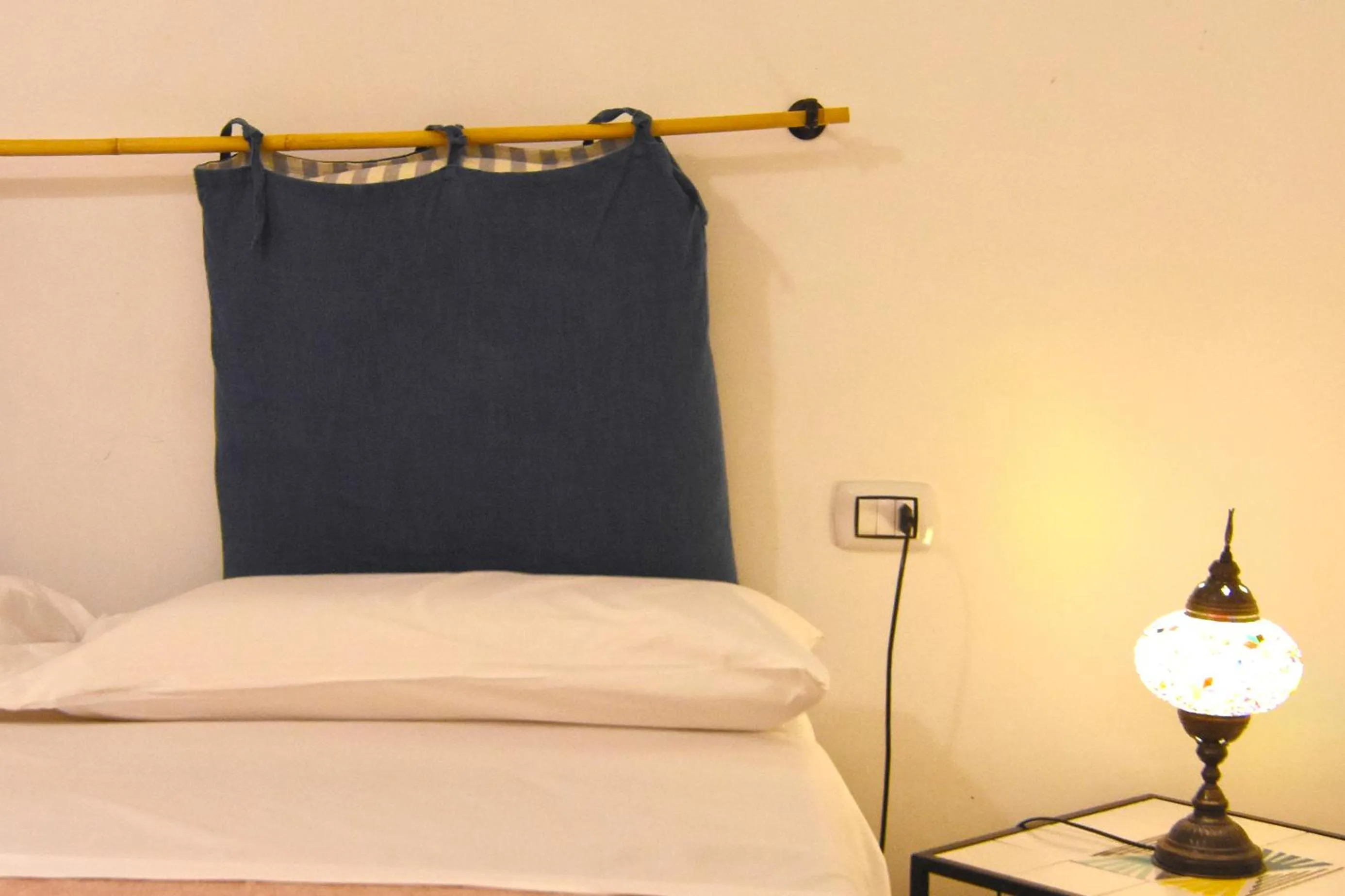 Bedroom, Bed in Sunrise Luxury