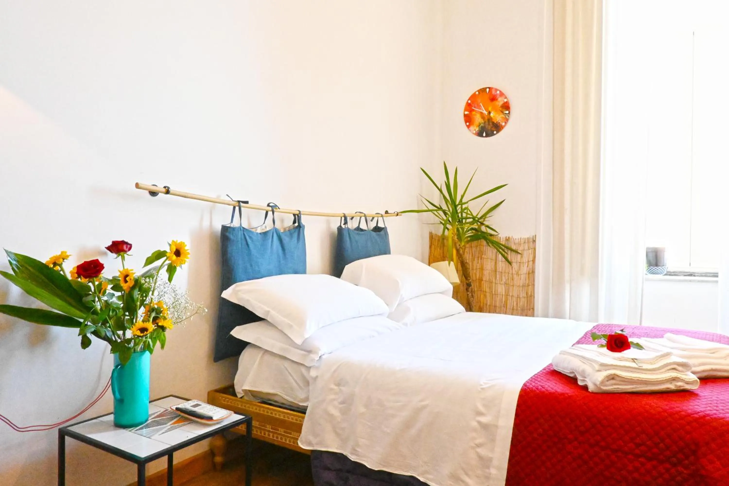 Bed in Sunrise Luxury