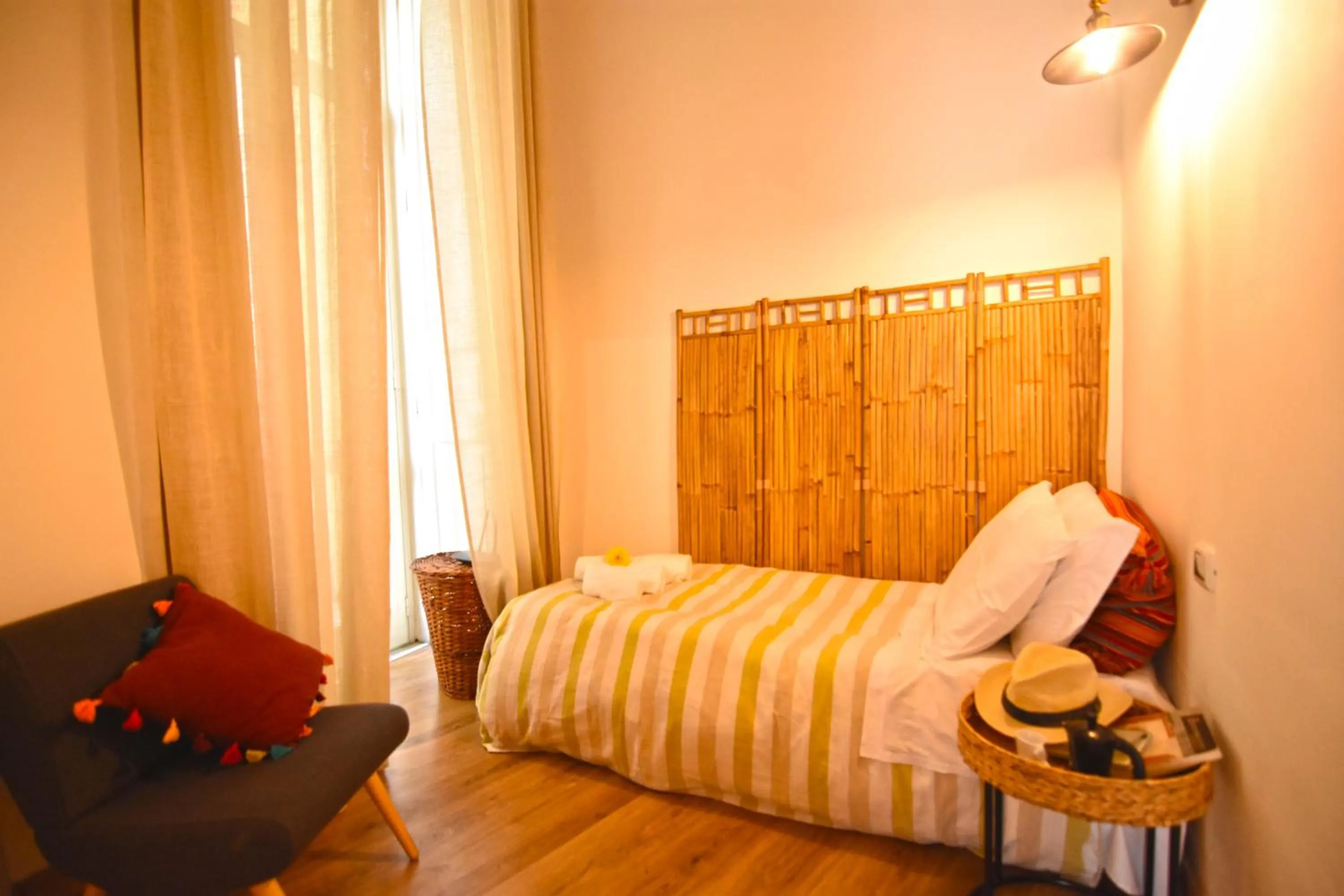 Bed in Sunrise Luxury