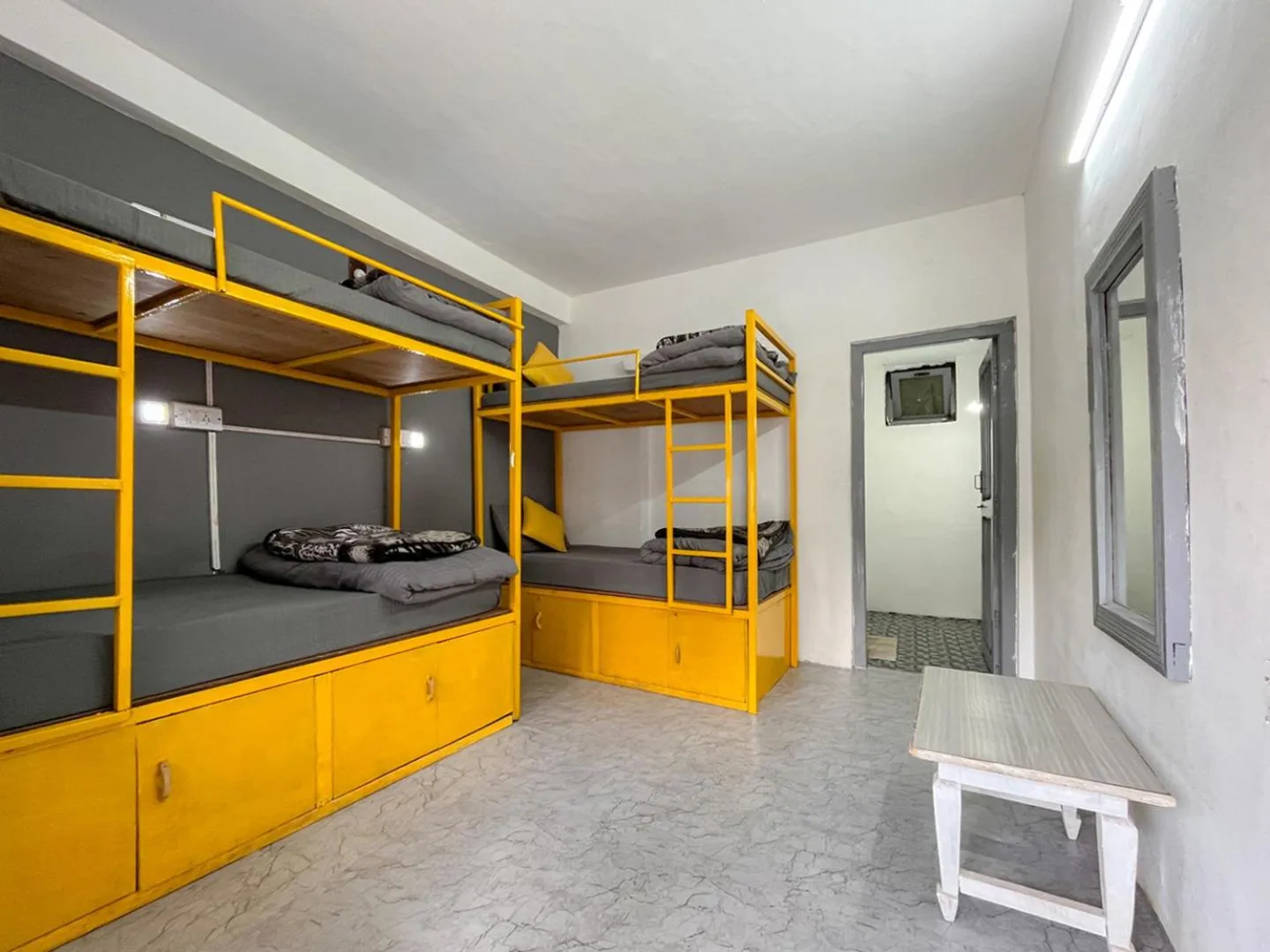 Bed in Young Monk Hostel & Cafe Old Manali