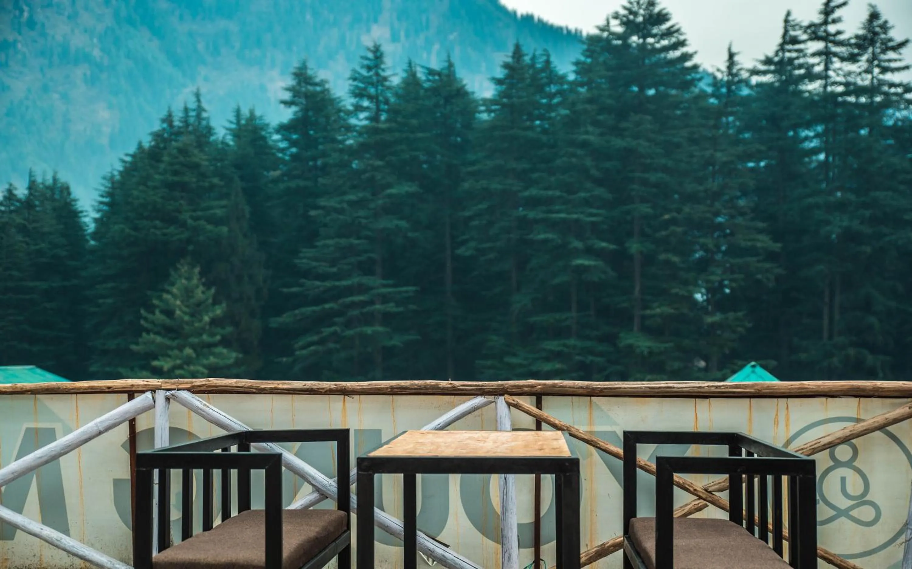 Balcony/Terrace in Young Monk Hostel & Cafe Old Manali