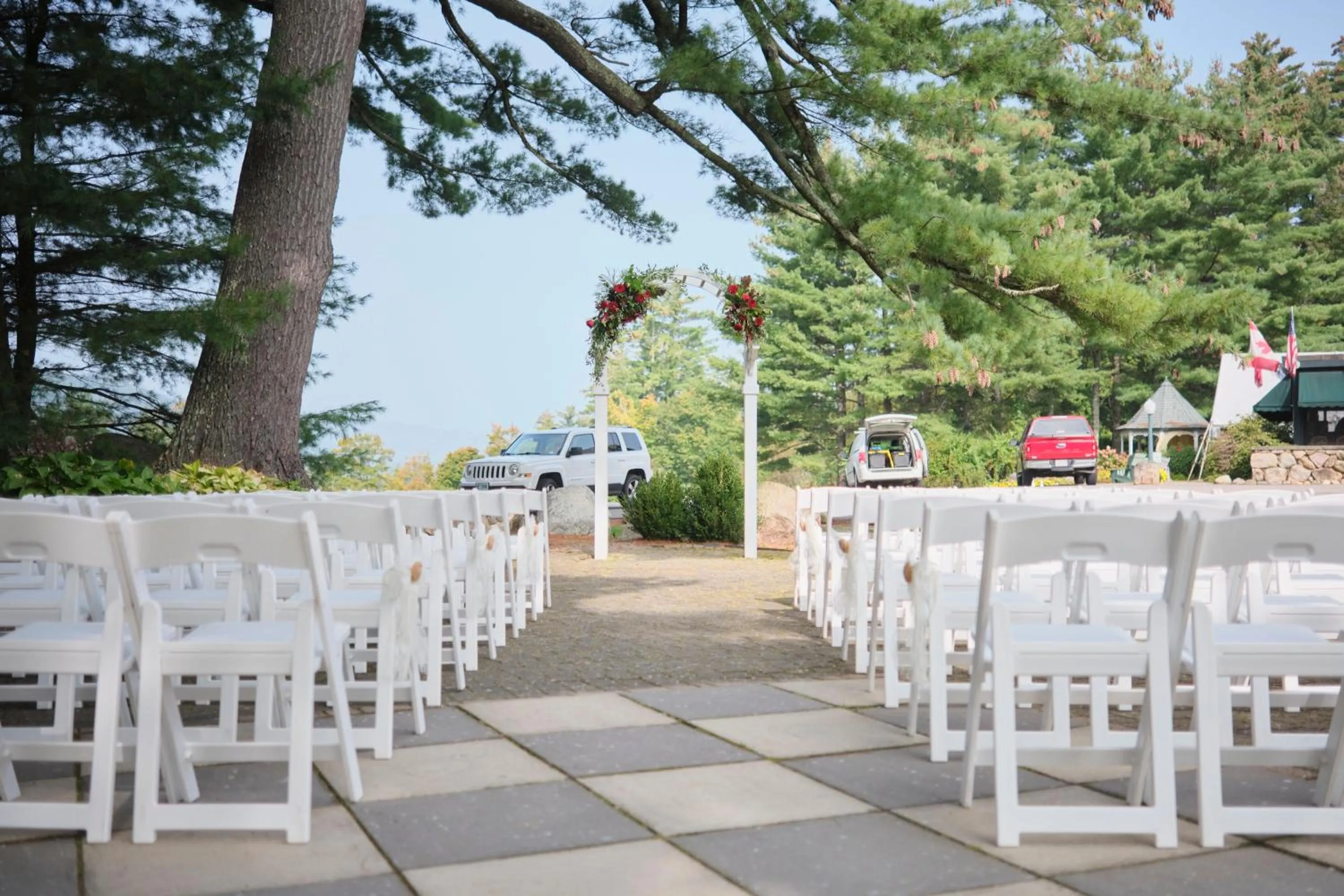 Stonehurst Manor Breakfast & Dinner Included