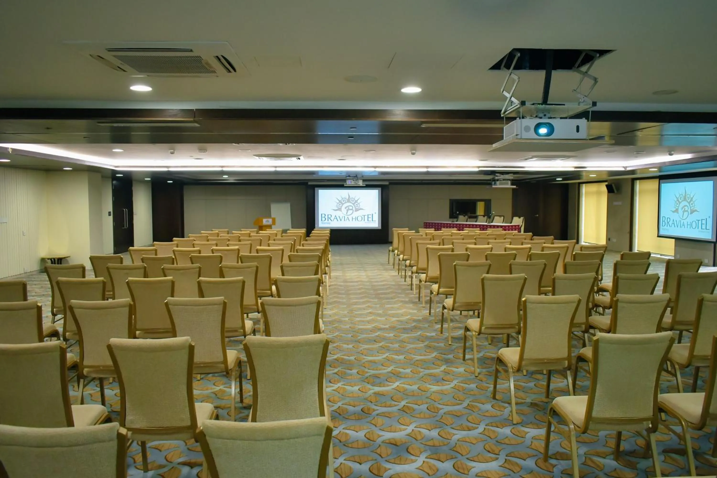Meeting/conference room in Bravia Hotel Niamey
