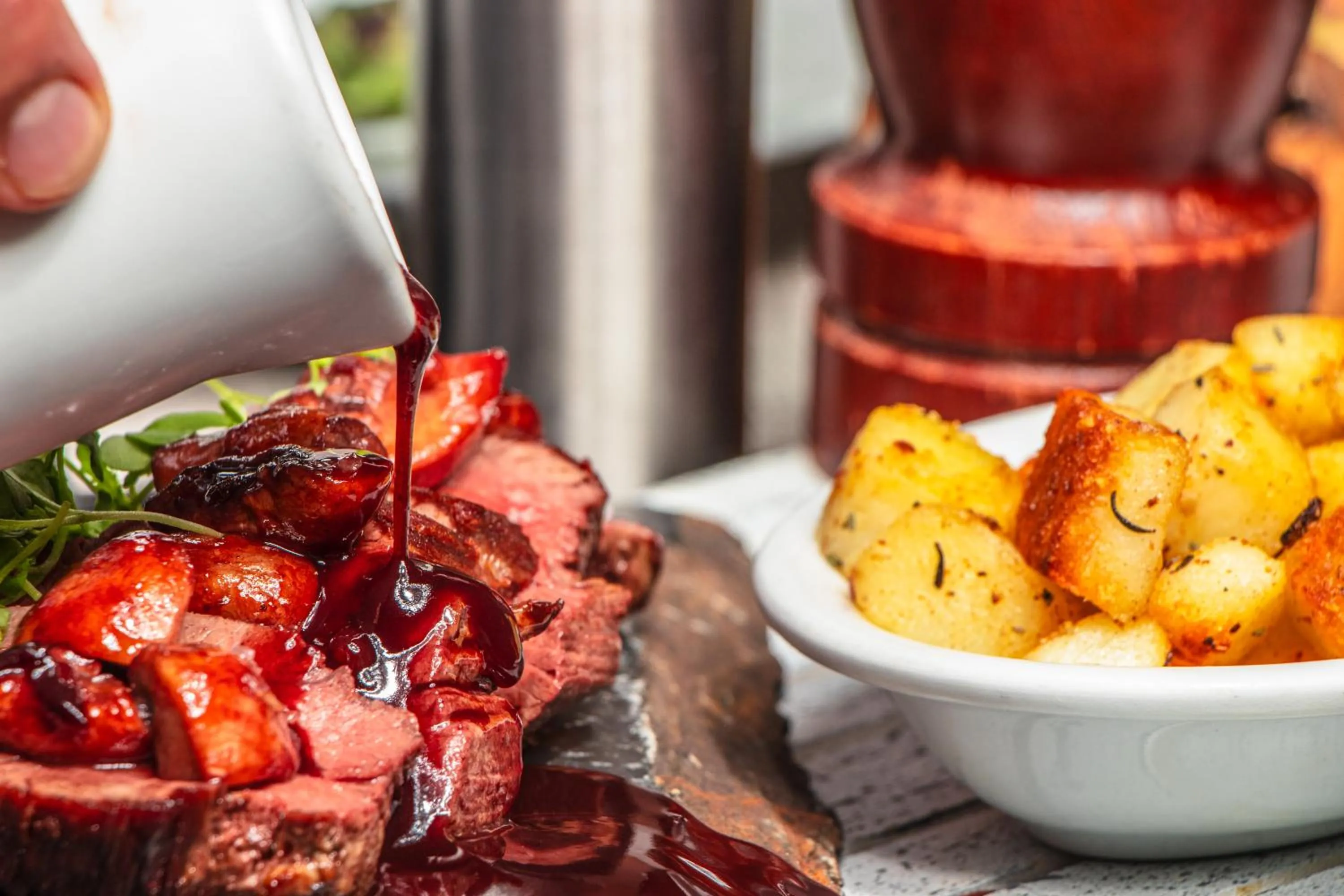 Restaurant/places to eat in Biohotel Organic Suites Bogotá