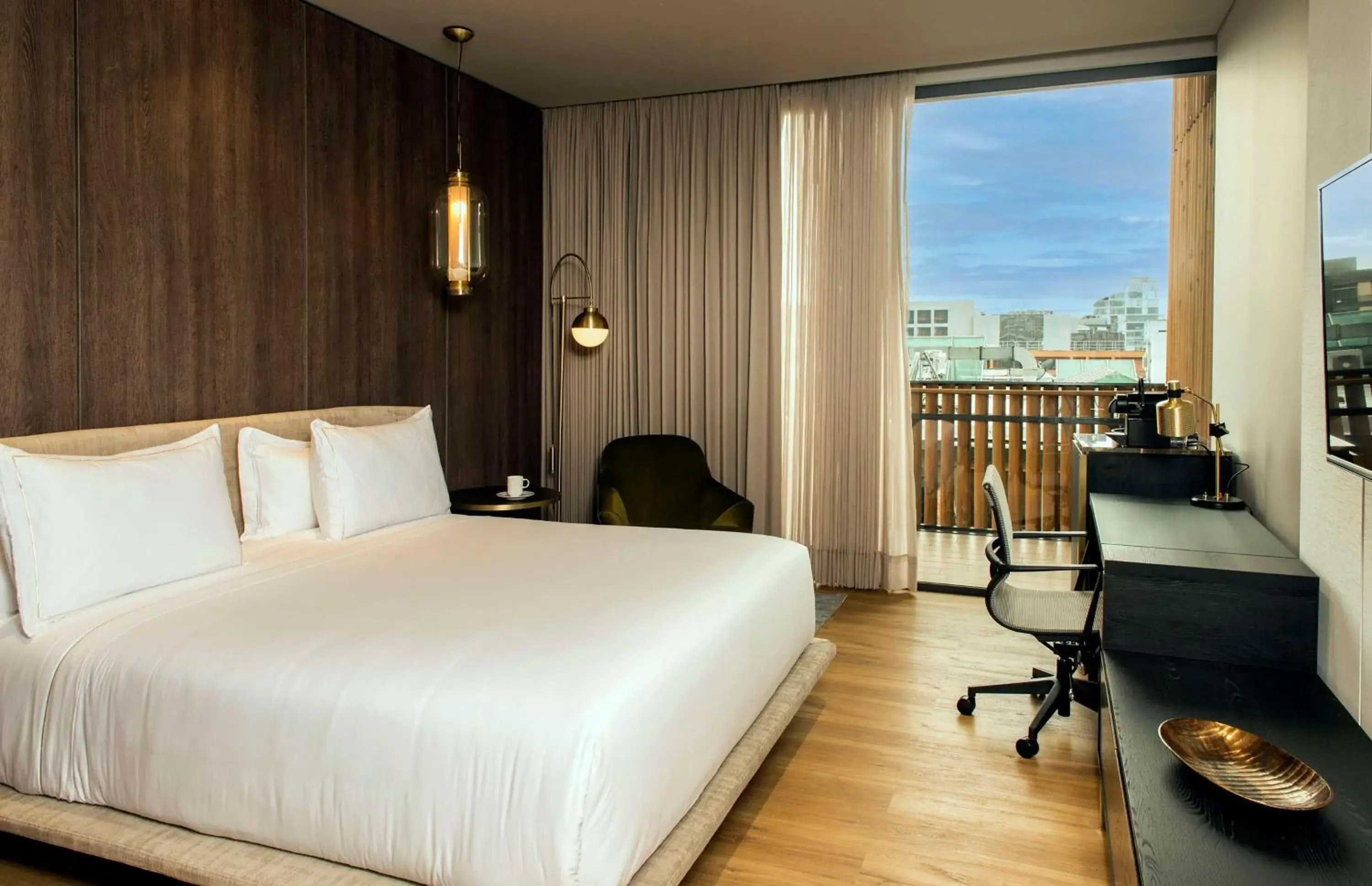 One-Bedroom King Room with Balcony in Salvio Parque 93 Bogota, Curio Collection by Hilton One-Bedroom King Room with Balcony in Salvio Parque 93 Bogota, Curio Collection by Hilton