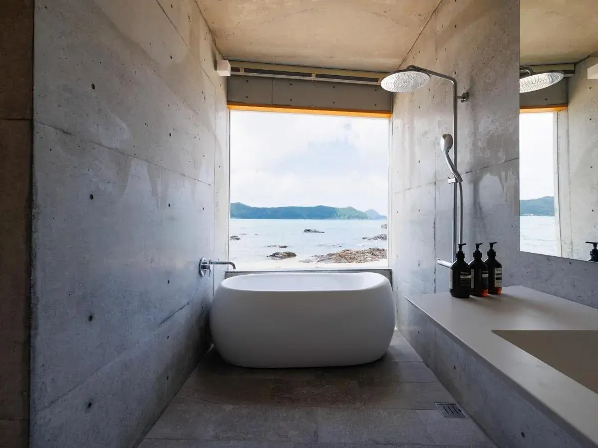 Villa - single occupancy in Denpaku The Beachfront MIJORA Villa - single occupancy in Denpaku The Beachfront MIJORA