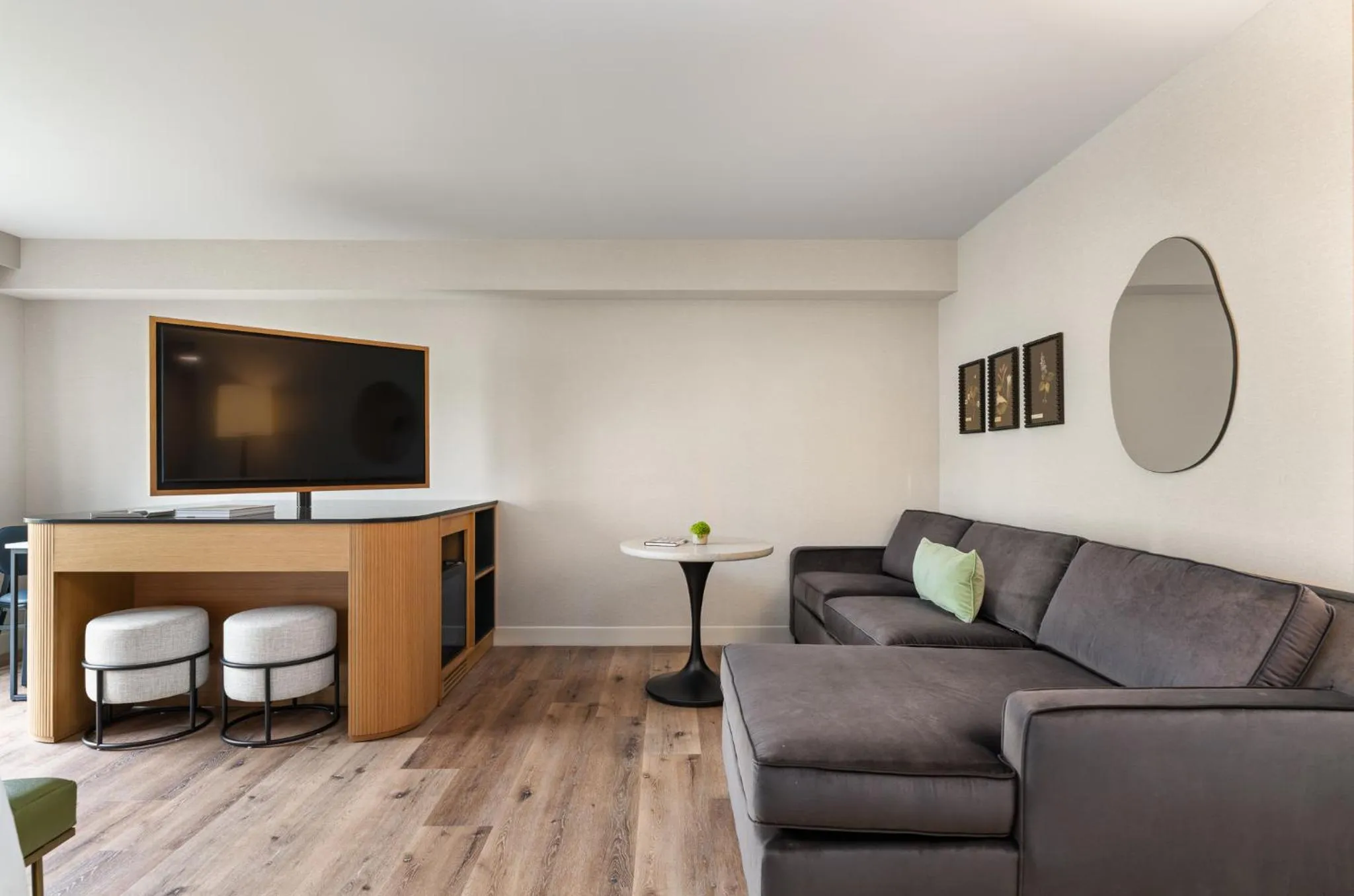 Living room in The Watershed Norwalk