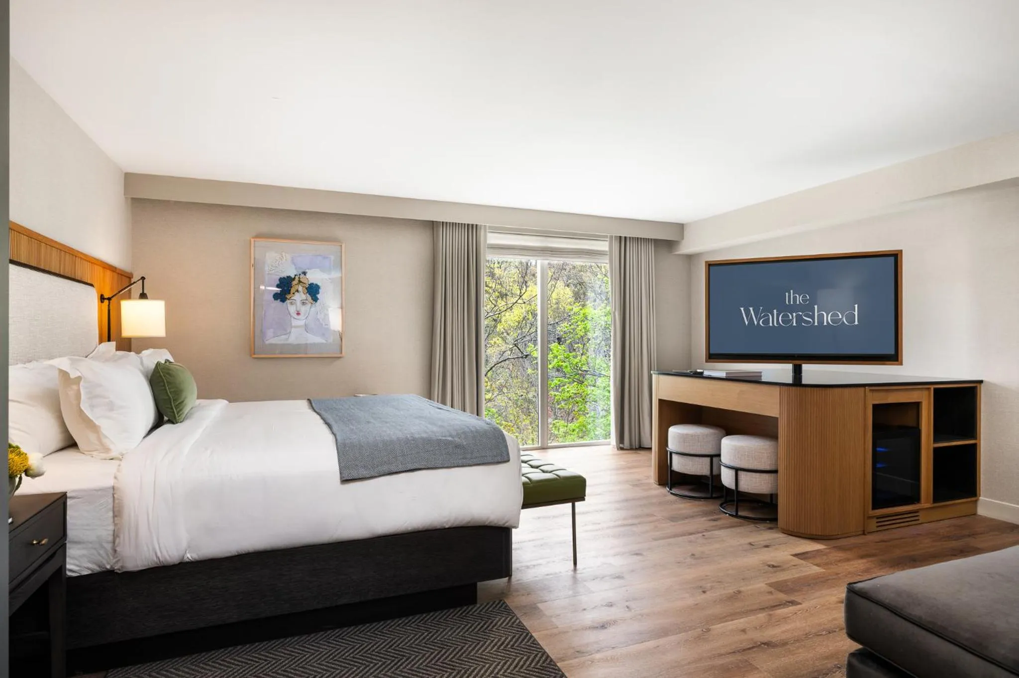 Bed in The Watershed Norwalk