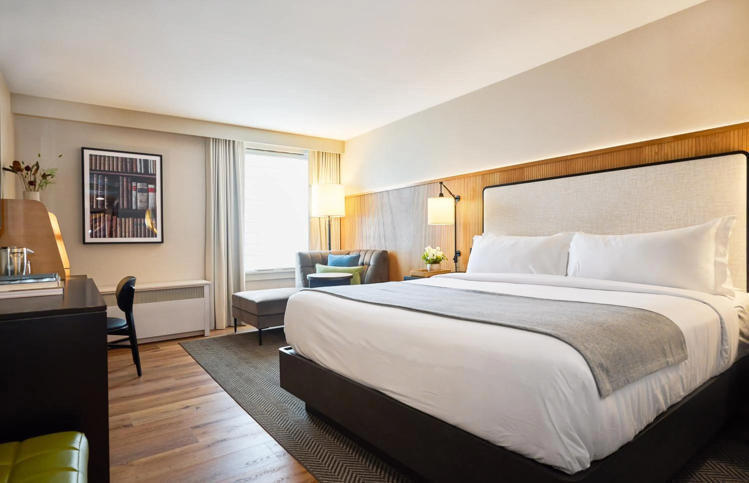 Bed in The Watershed Norwalk