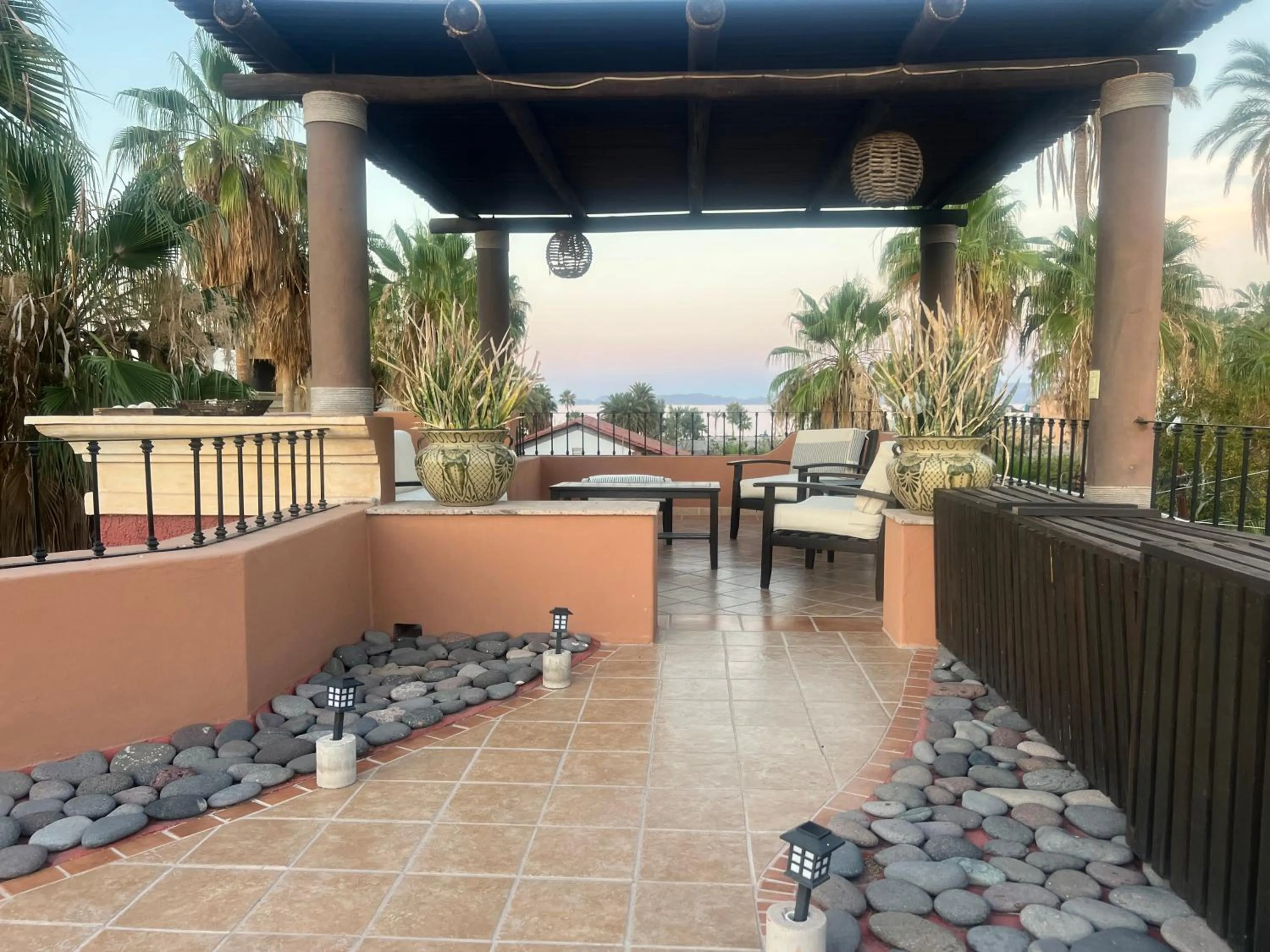 Facade/entrance in Posada del Cortes