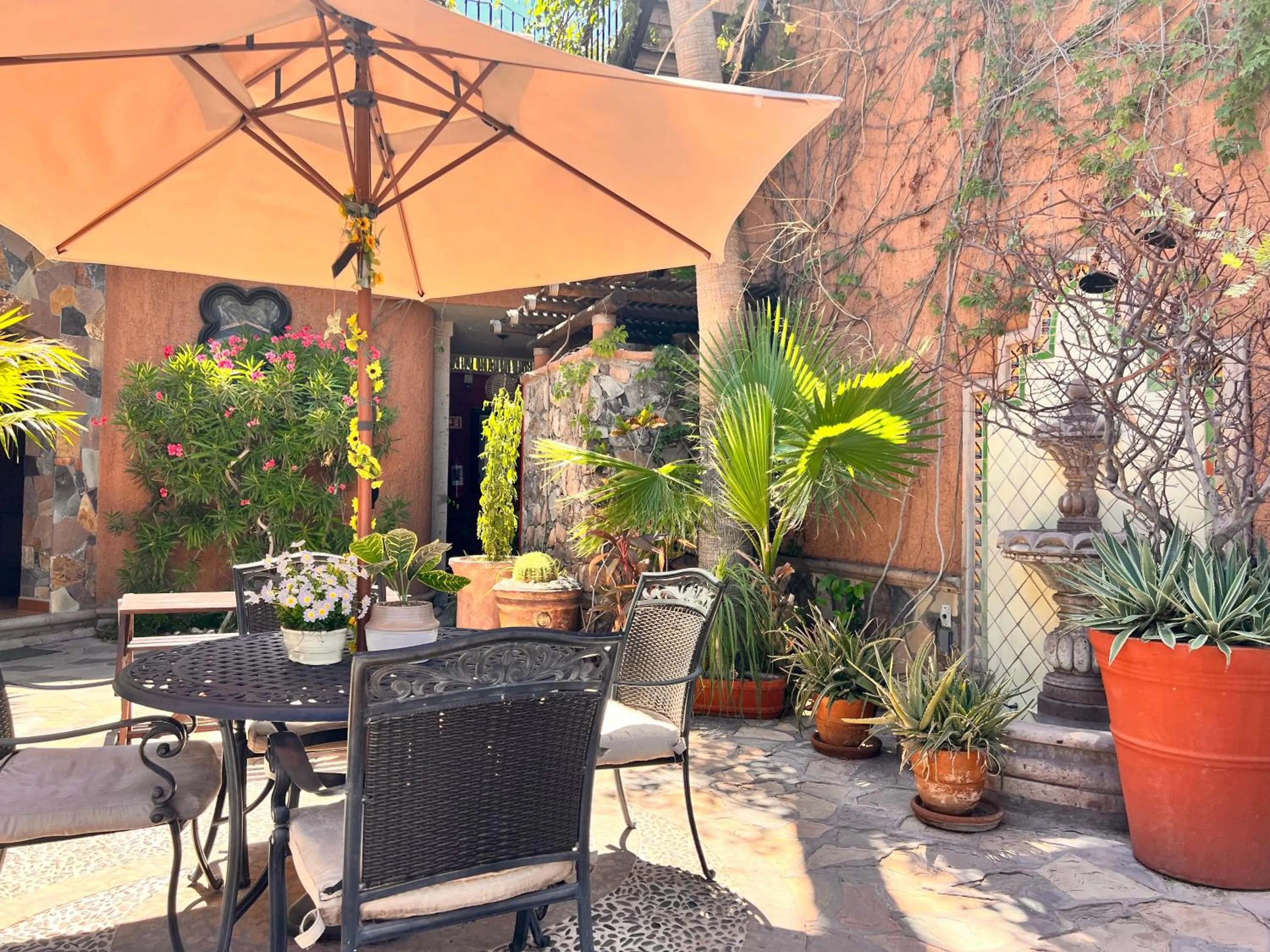 Patio in Posada del Cortes