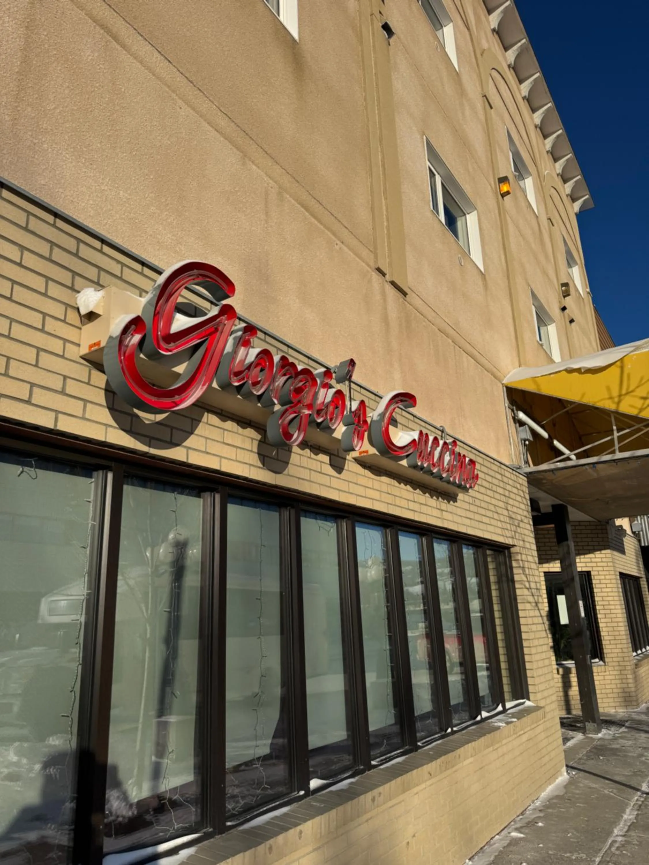 Elite Hotel -Downtown Center- "Ski & Northern light Tour" "Hot Spring Tour "Long-term stay"