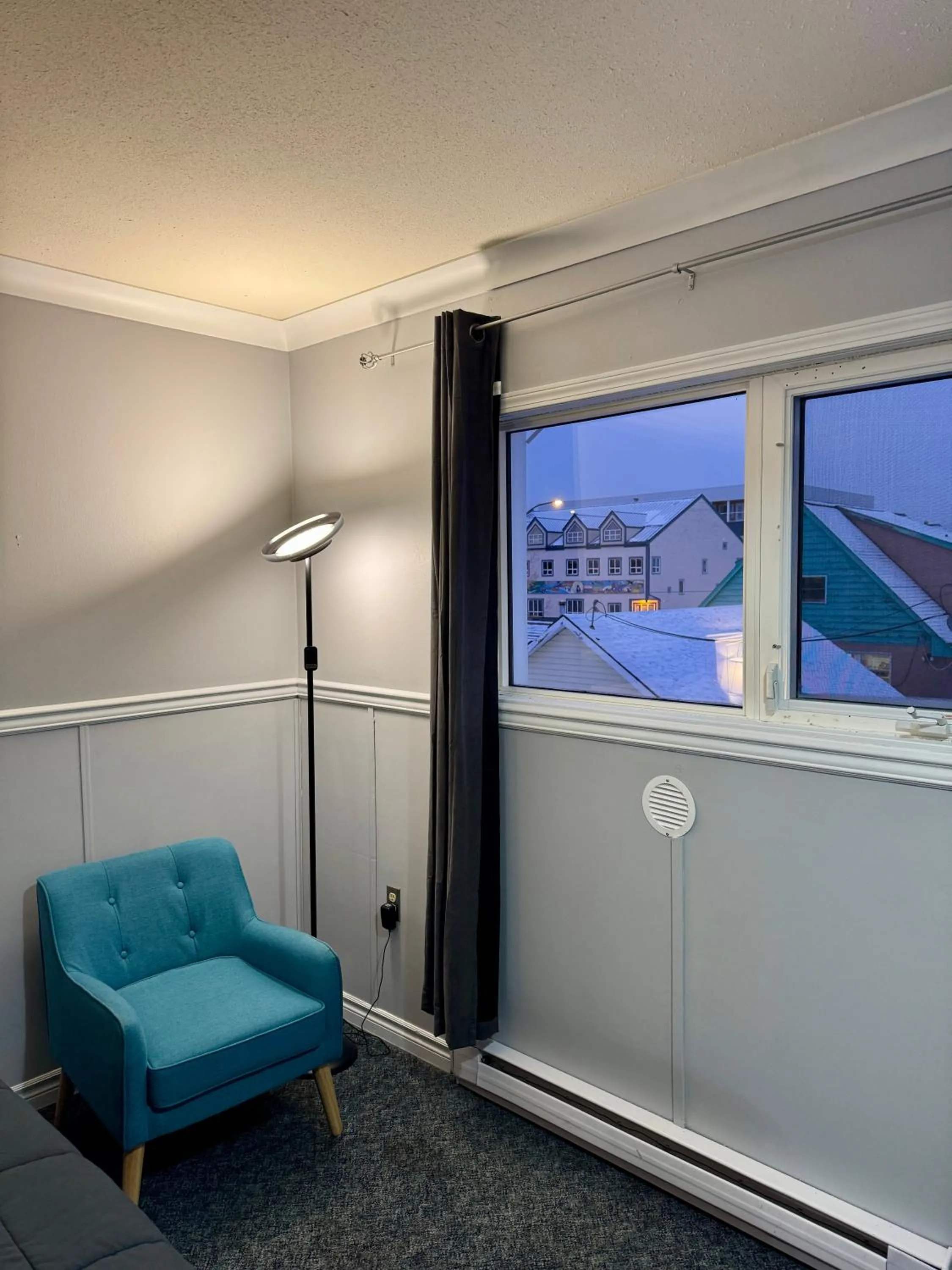 Elite Hotel -Downtown Center- "Ski & Northern light Tour" "Hot Spring Tour "Long-term stay"