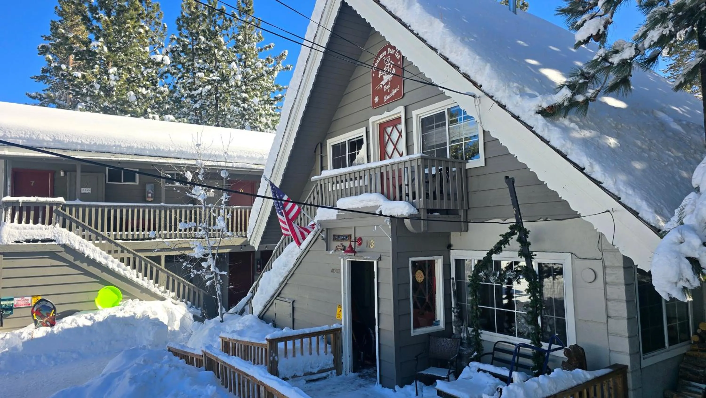 Property building in Cinnamon Bear Inn